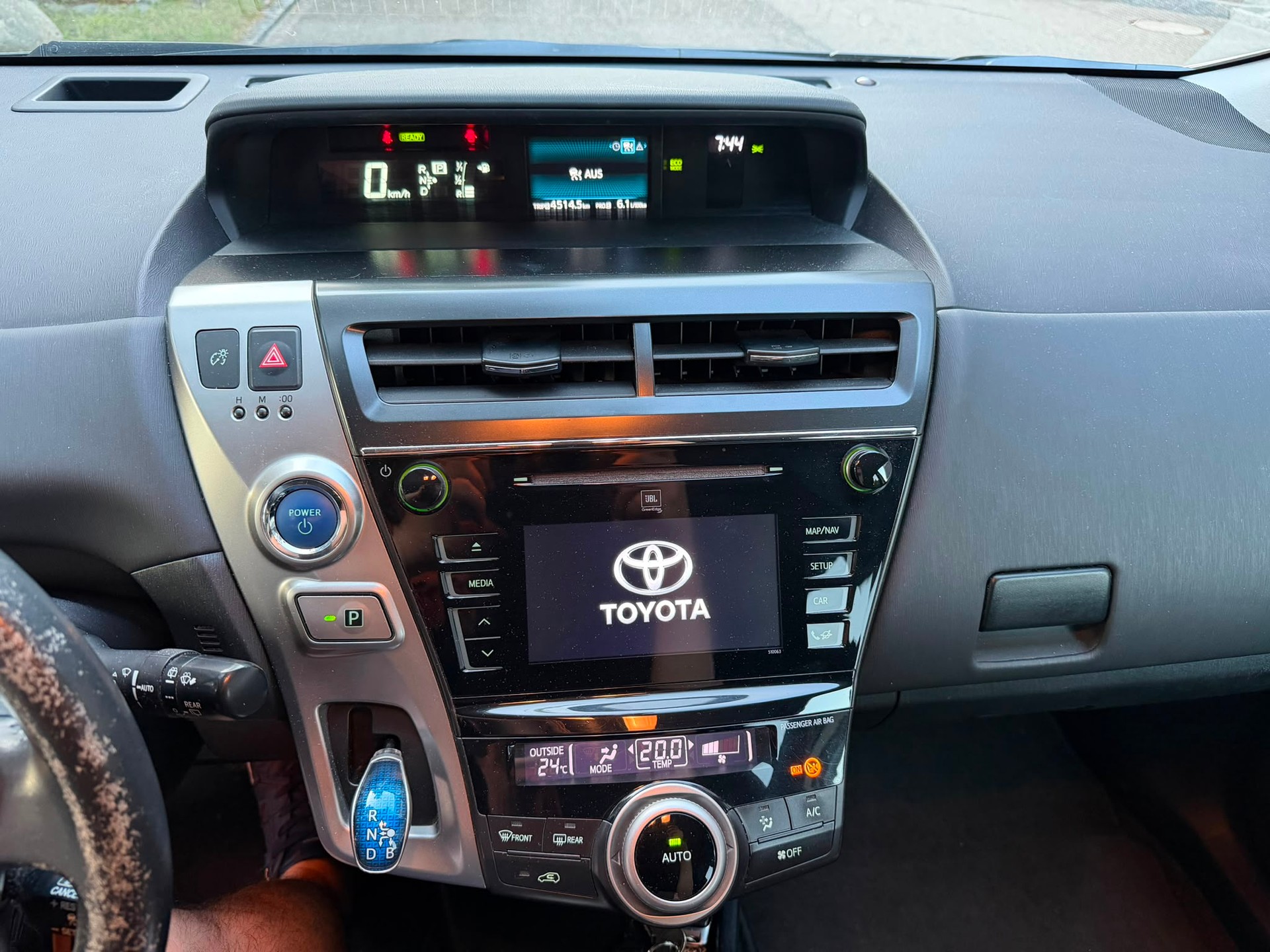 TOYOTA Prius+ 1.8 VVT-i HSD Sol Premium-image-7