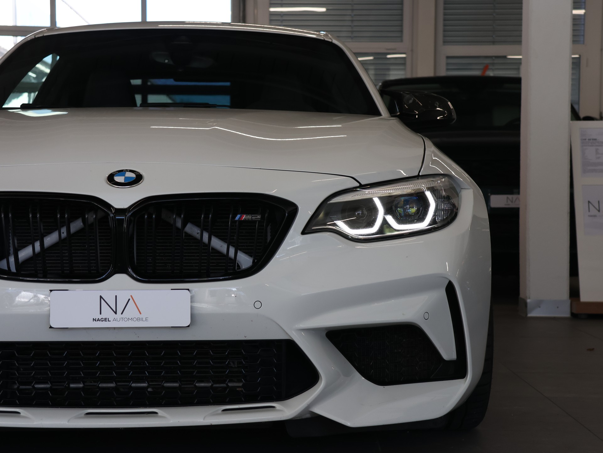 BMW M2 Competition *Grail Auspuff* *Panoramadach* *Harman/Kardon*-image-3
