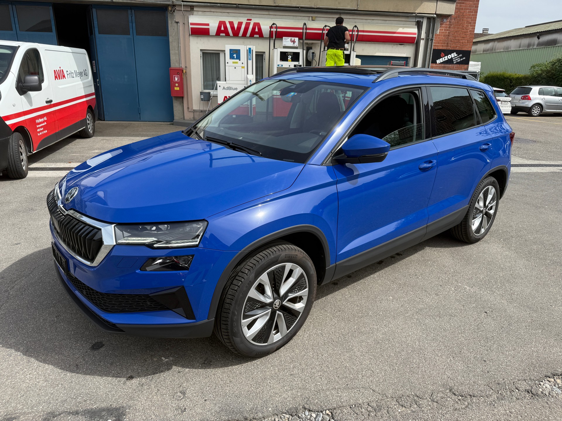 SKODA Karoq 2.0 TDI CR Style 4x4 DSG-image-1