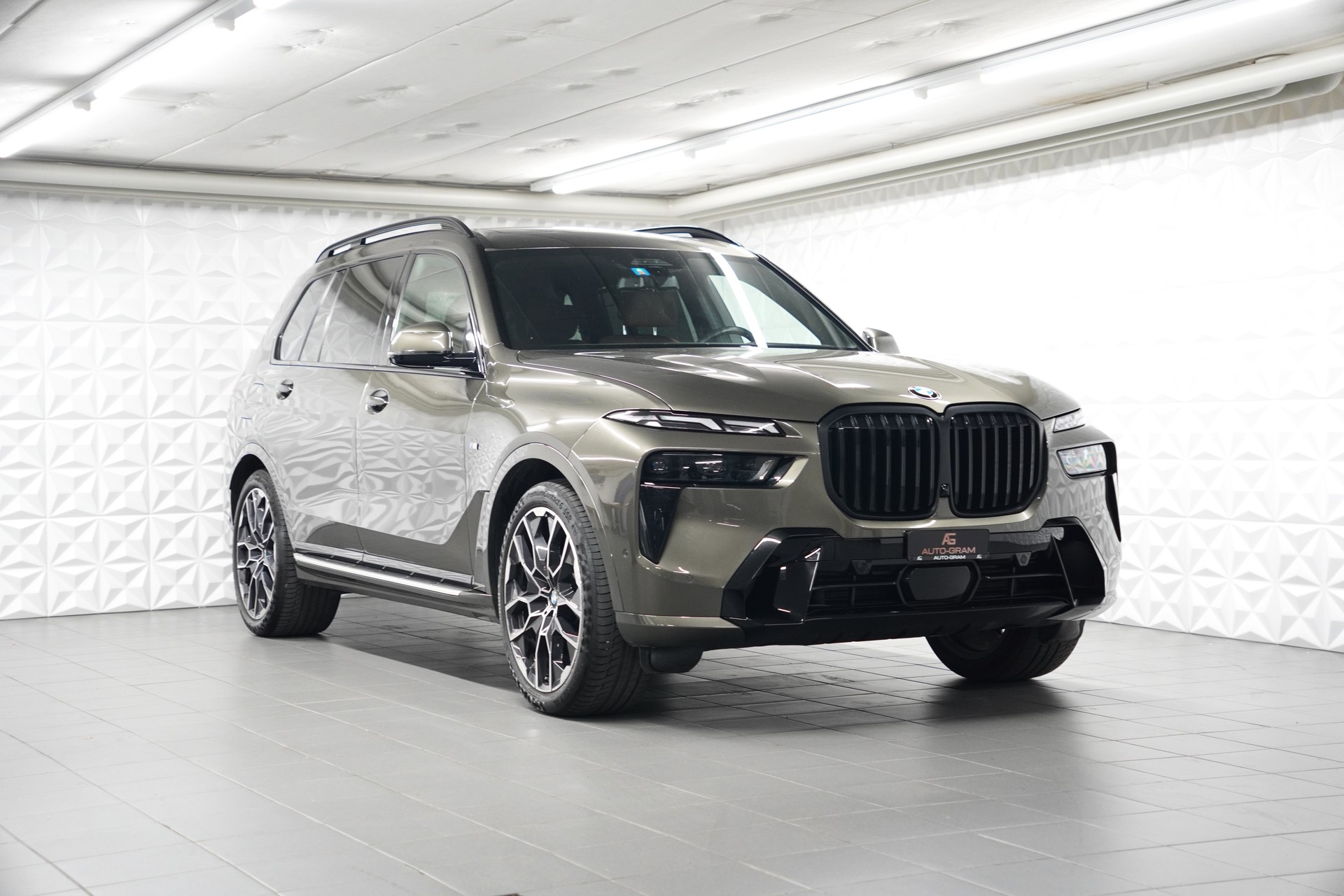 BMW X7 xDrive 48V 40d M Sport Pro Steptronic-image-6