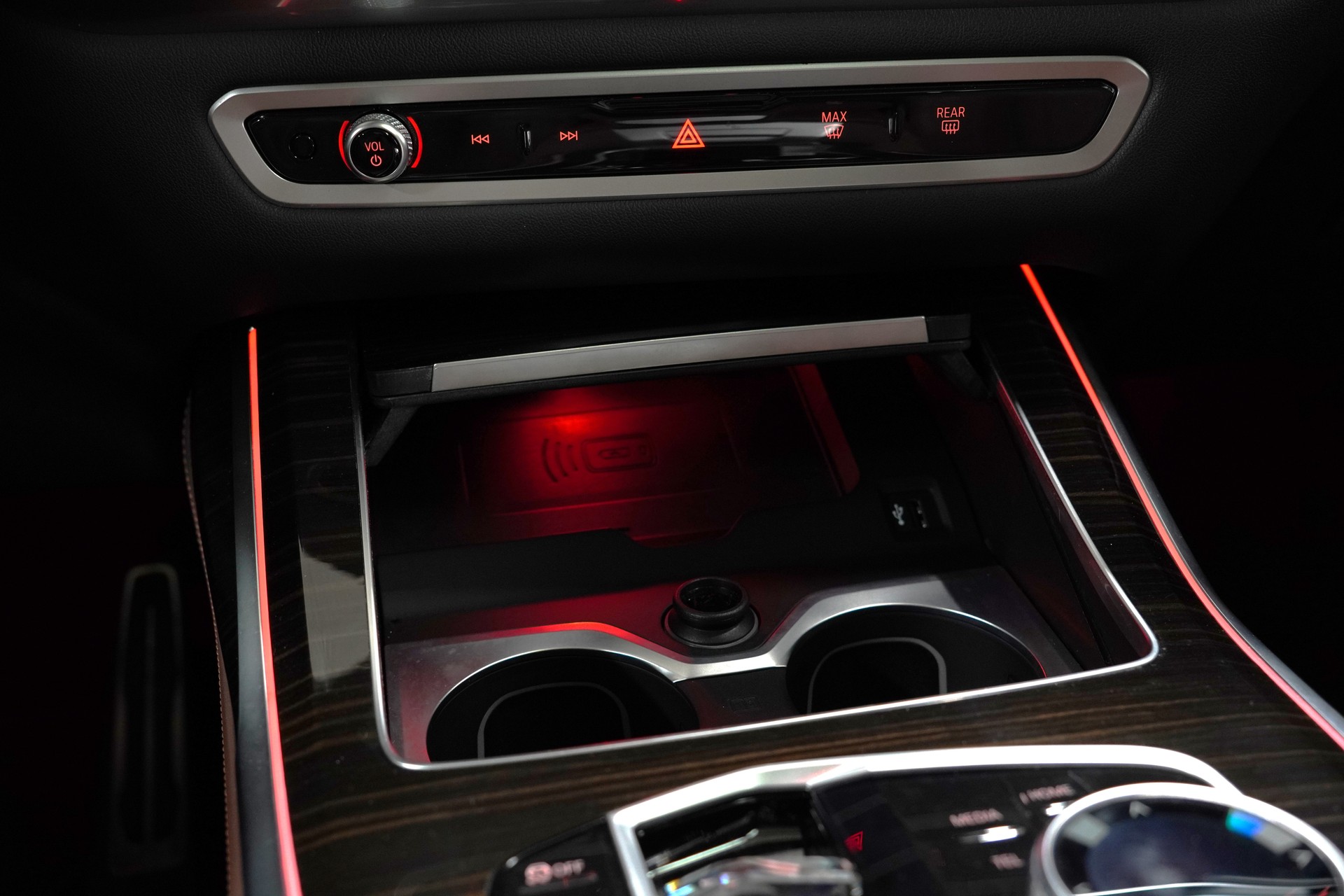 BMW X7 xDrive 48V 40d M Sport Pro Steptronic-image-17