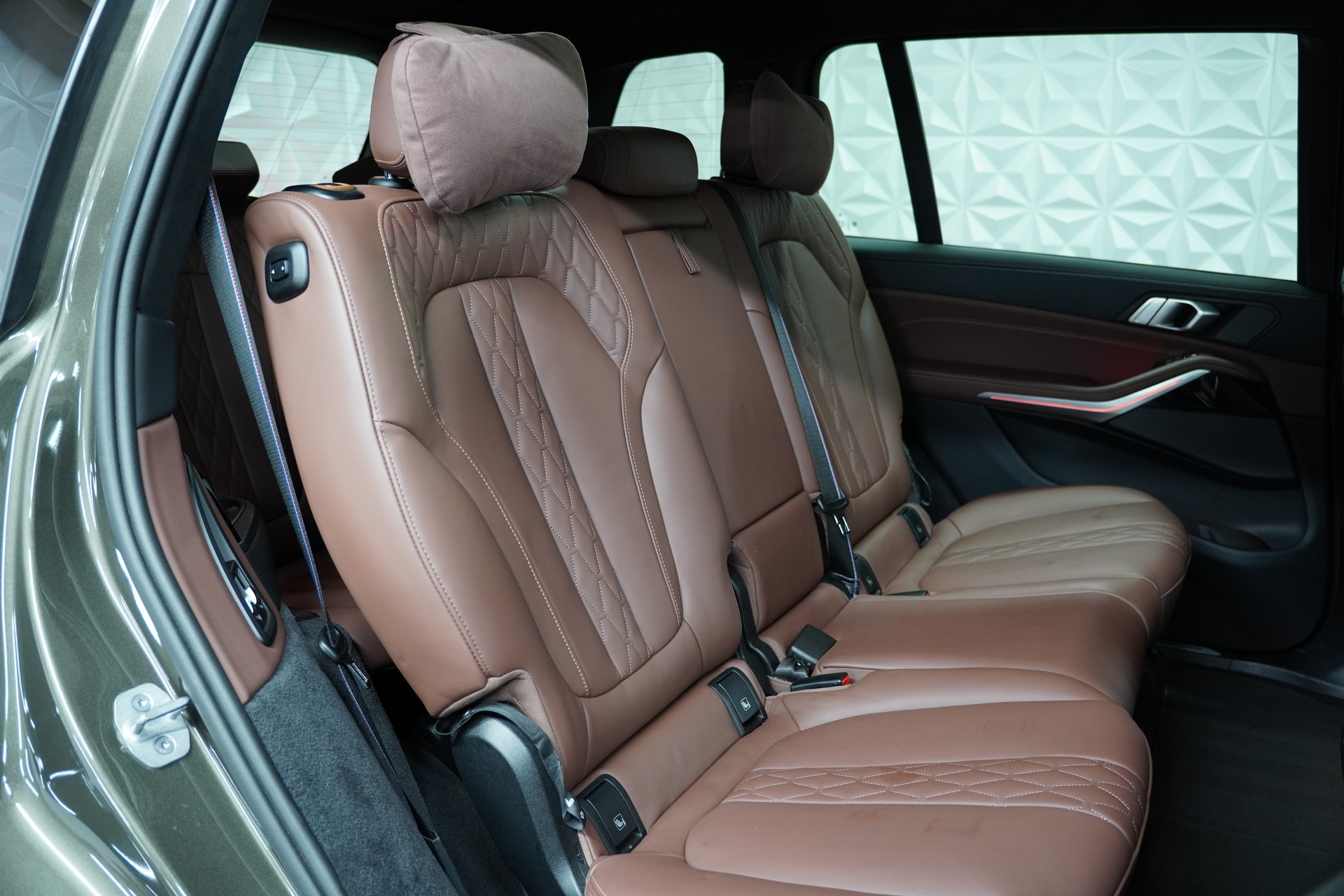 BMW X7 xDrive 48V 40d M Sport Pro Steptronic-image-29