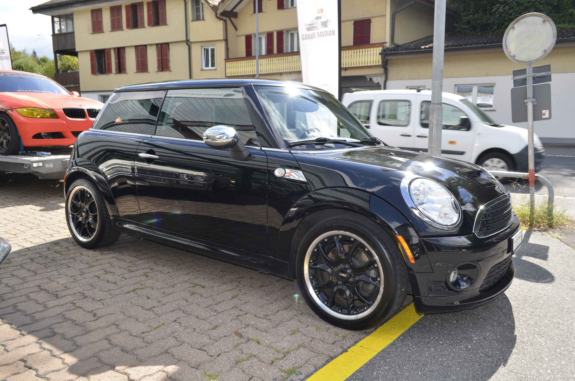 MINI Cooper S Steptronic-image-1