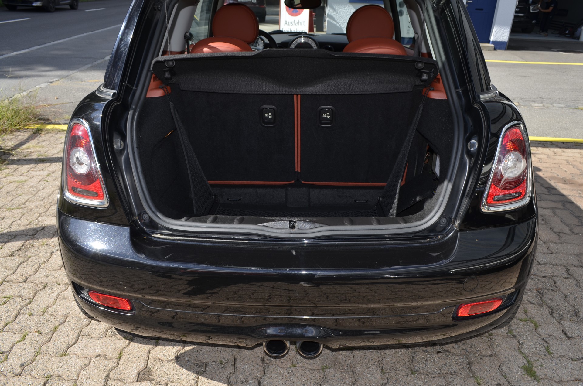 MINI Cooper S Steptronic-image-8