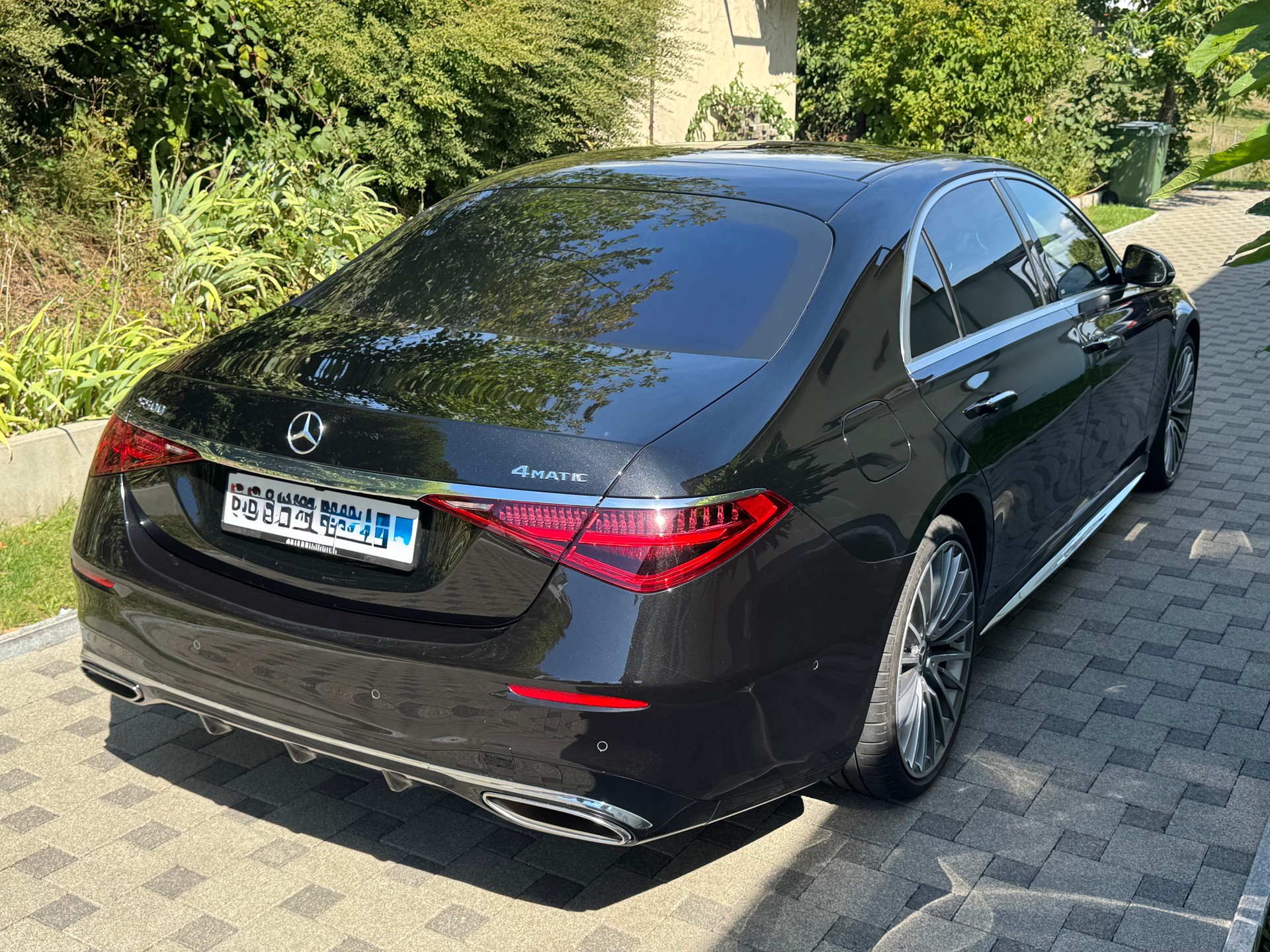 MERCEDES-BENZ S 500 AMG Line 4MATIC lang-image-2