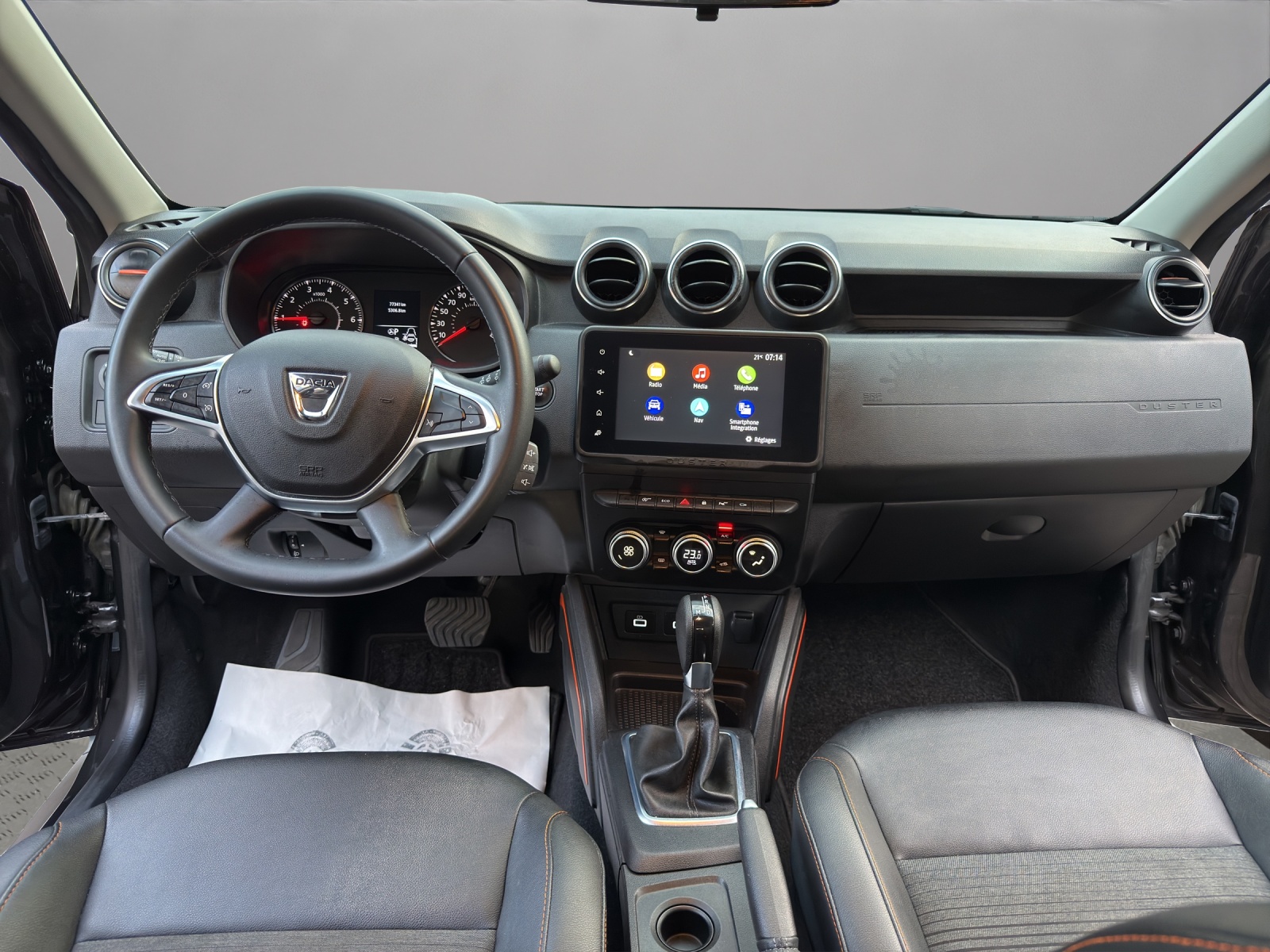 DACIA Duster TCe 150 Extreme EDC 4x2-image-13