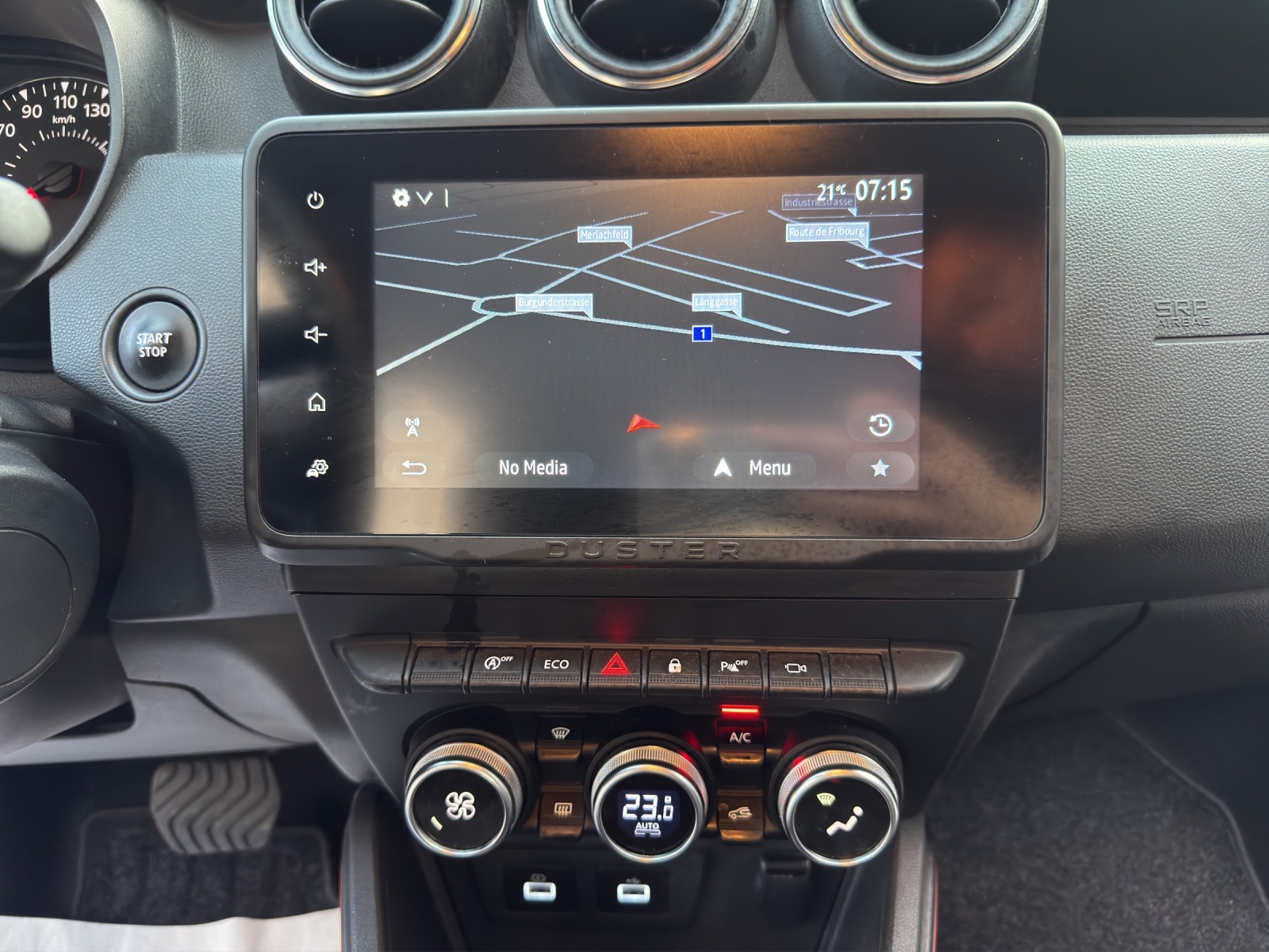 DACIA Duster TCe 150 Extreme EDC 4x2-image-14