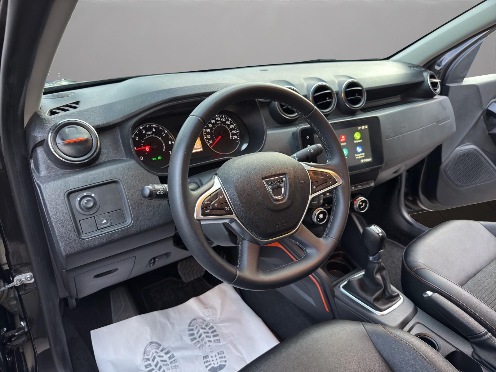 DACIA Duster TCe 150 Extreme EDC 4x2-image-9