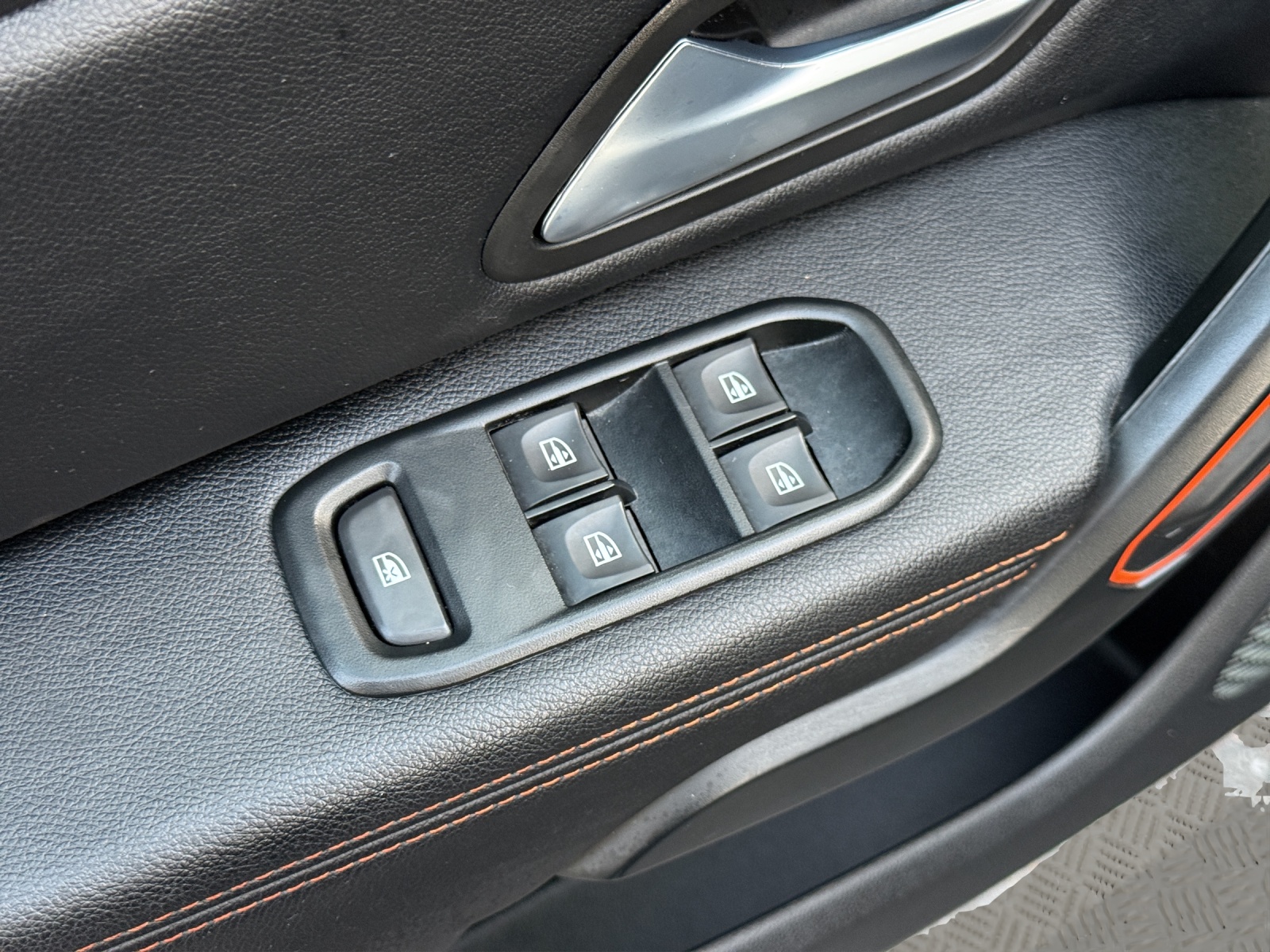 DACIA Duster TCe 150 Extreme EDC 4x2-image-20