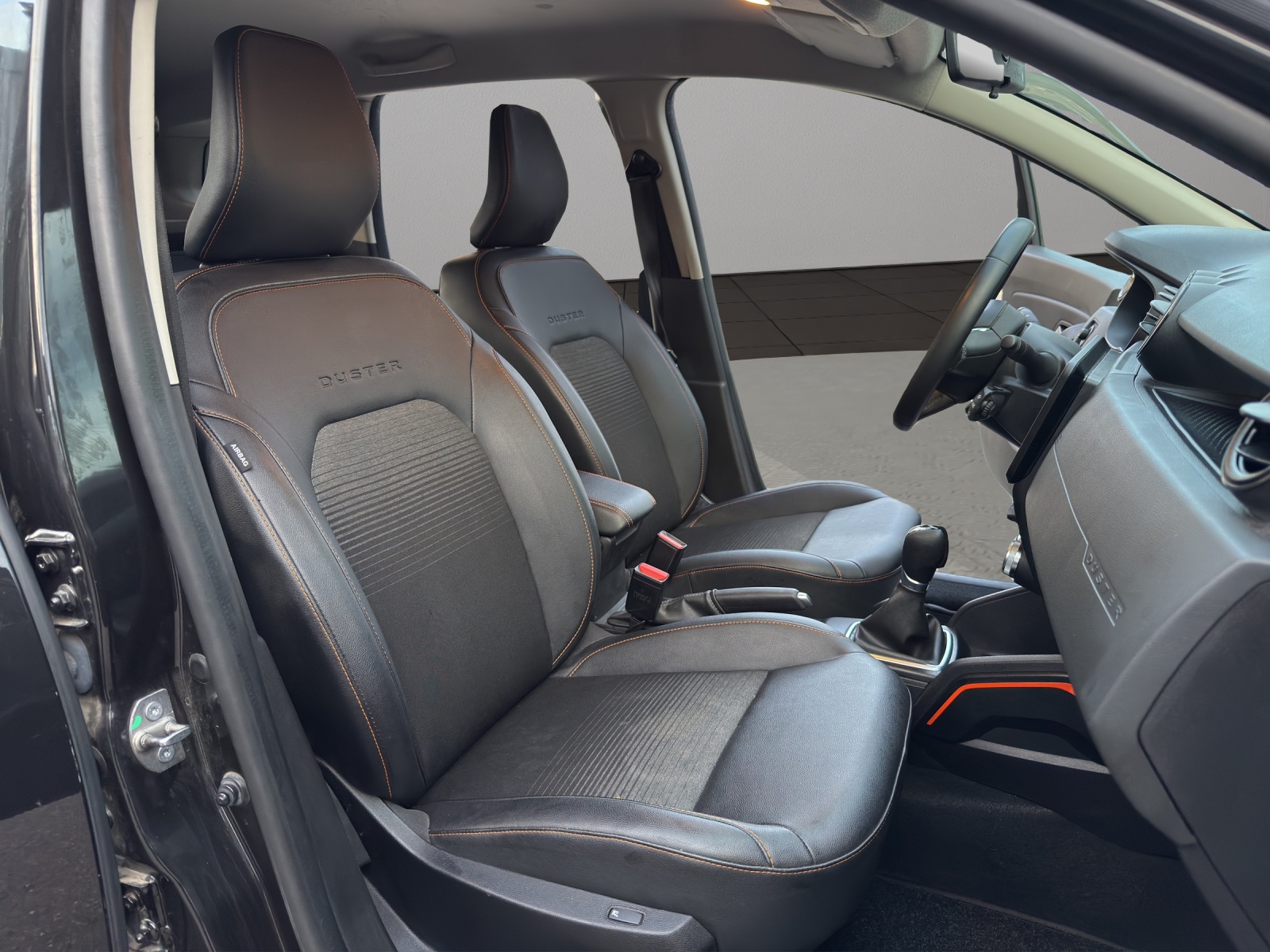 DACIA Duster TCe 150 Extreme EDC 4x2-image-16