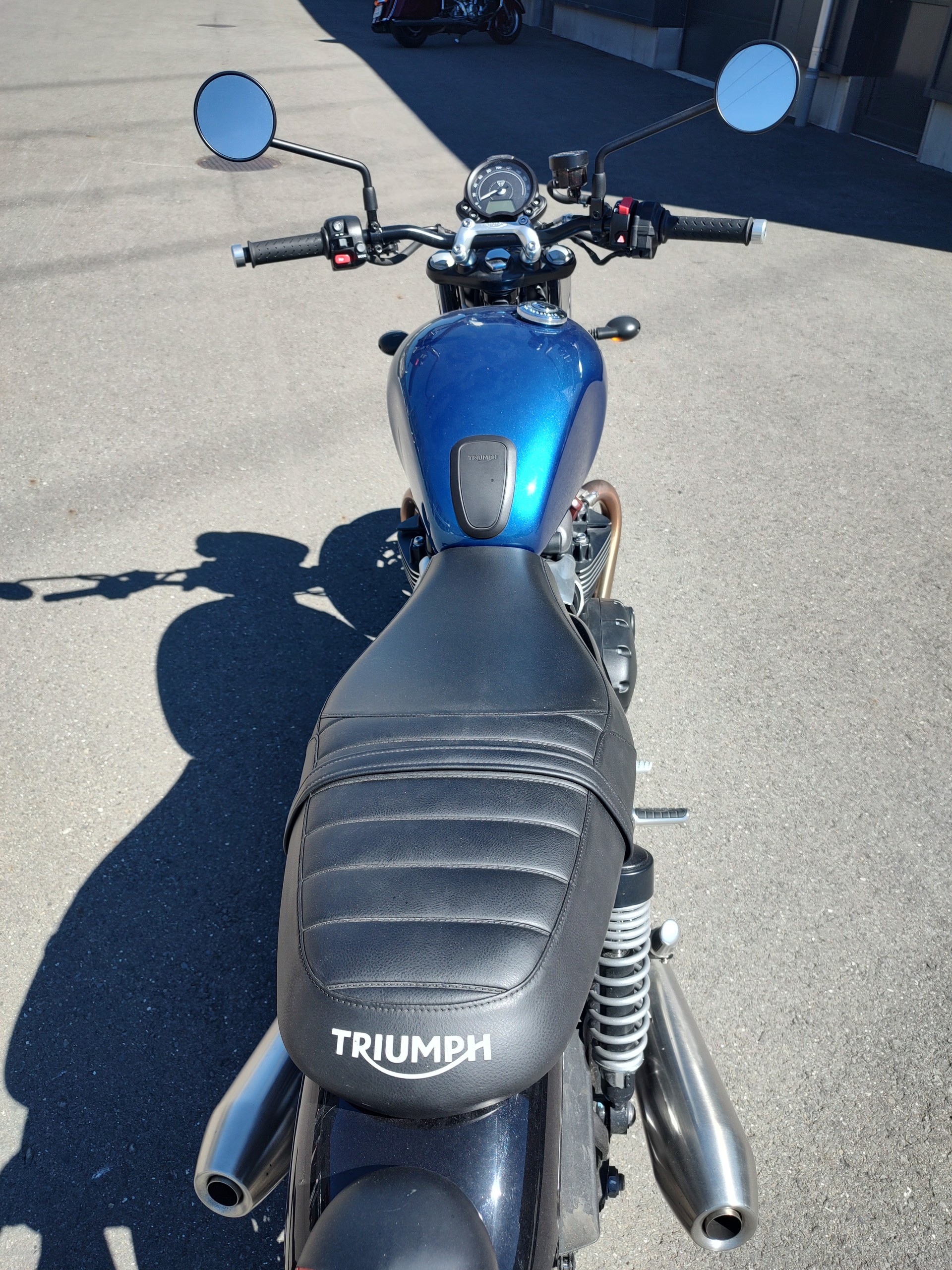 TRIUMPH Street Twin 900 Special Edition (35kW)-image-5