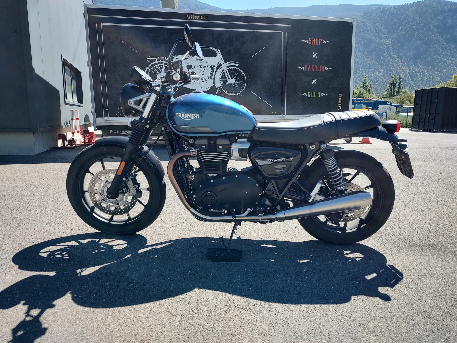 TRIUMPH Street Twin 900 Special Edition (35kW)-image-2