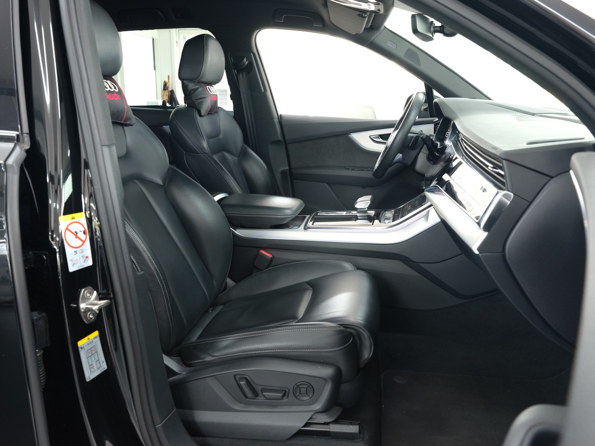 AUDI Q7 50 TDI quattro S Line tiptronic *Carplay* *360 Kamera* *Memory*-image-34