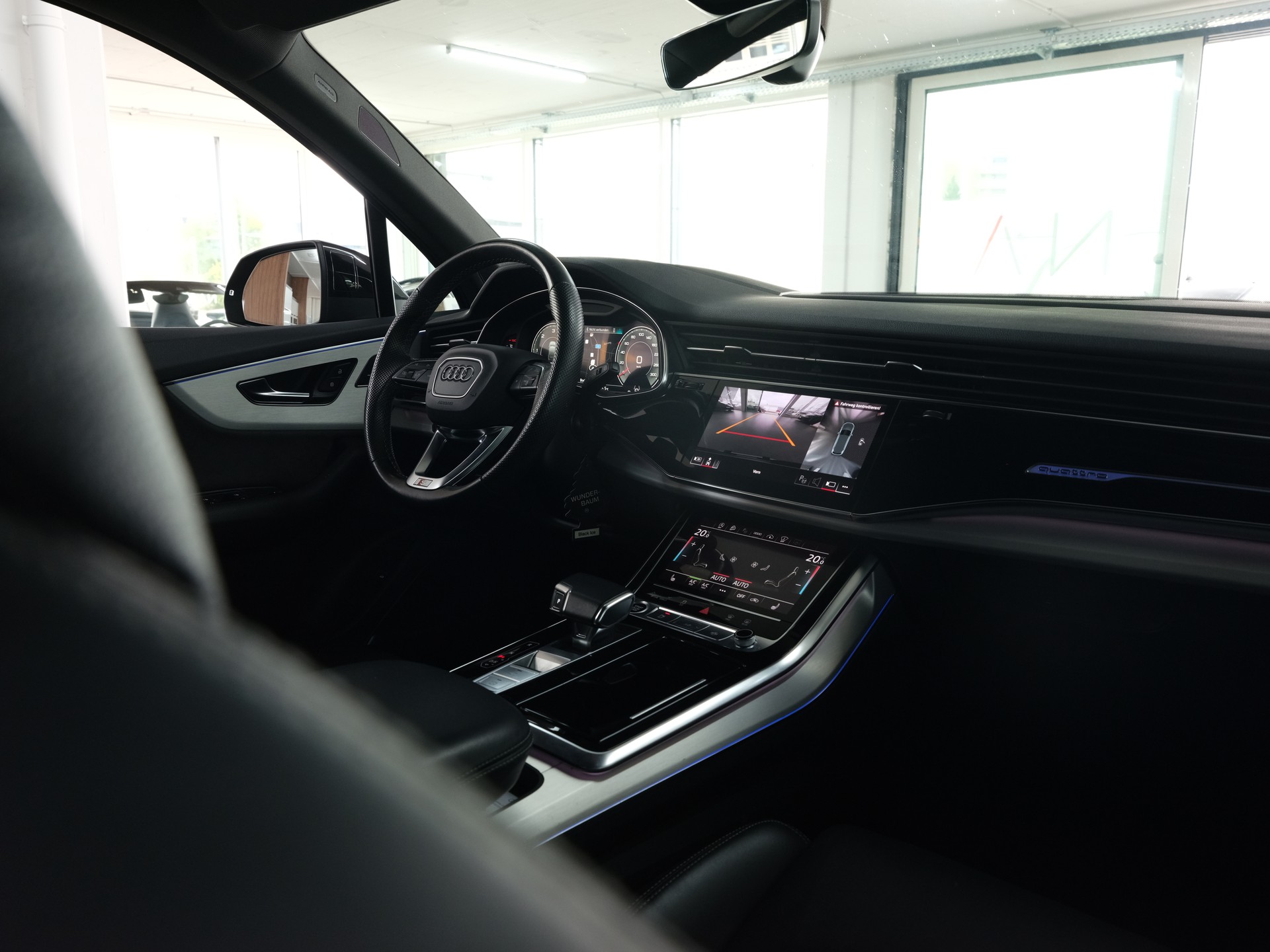 AUDI Q7 50 TDI quattro S Line tiptronic *Carplay* *360 Kamera* *Memory*-image-32