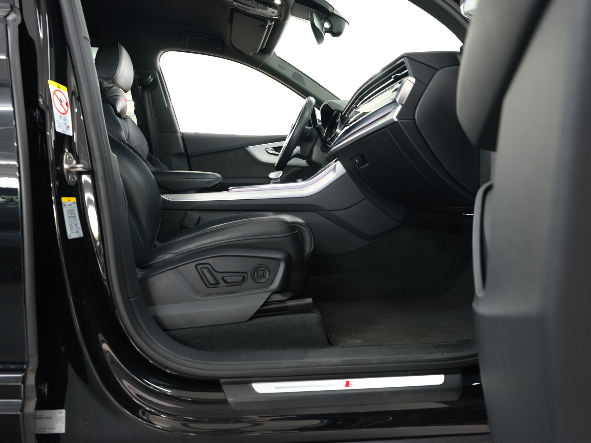 AUDI Q7 50 TDI quattro S Line tiptronic *Carplay* *360 Kamera* *Memory*-image-33