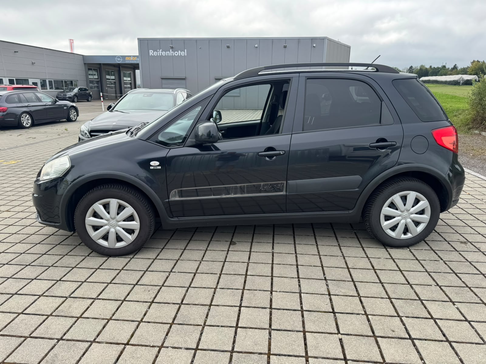 SUZUKI SX4 1.6 16V GL 2WD-image-3