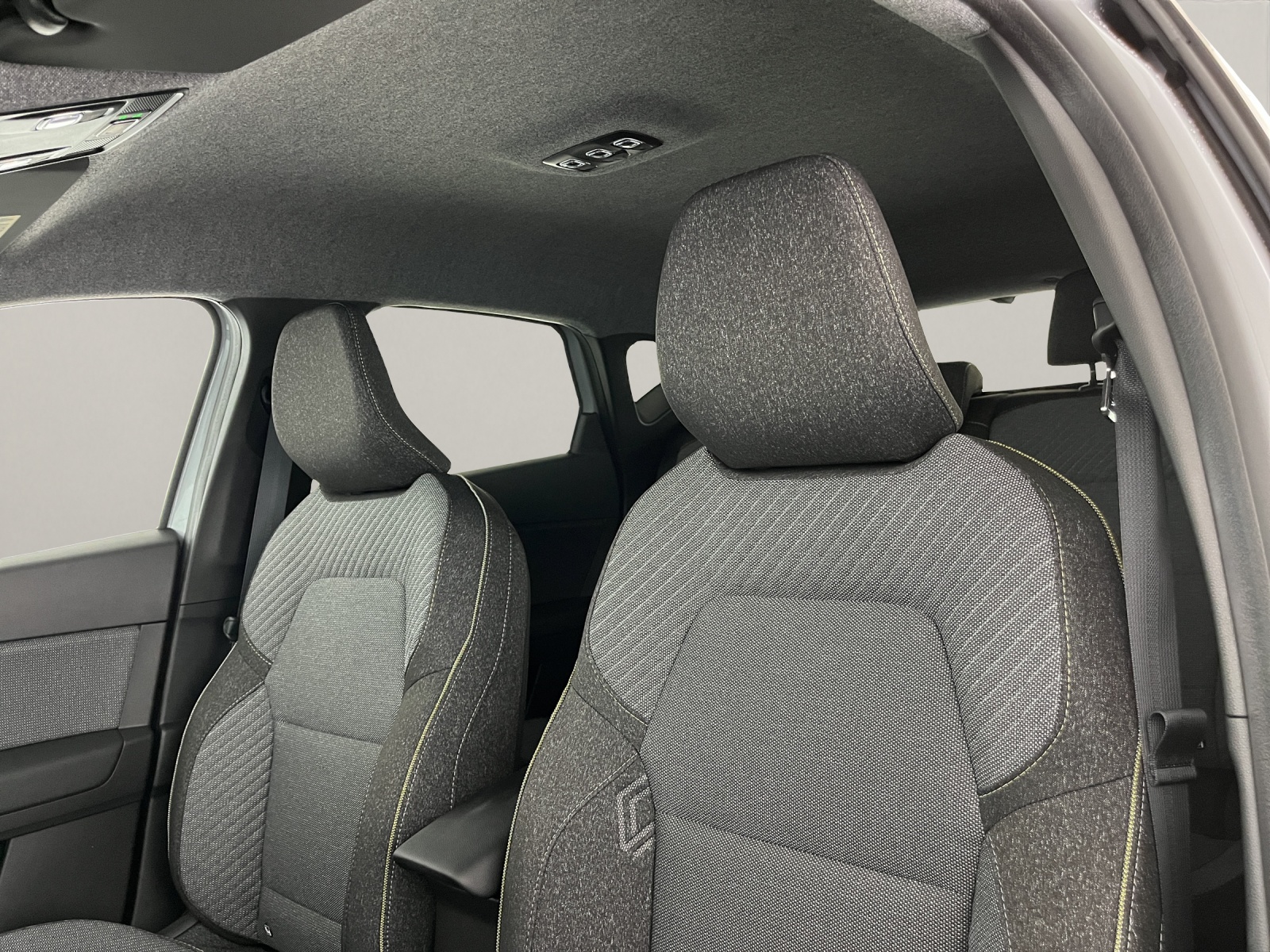 RENAULT Captur 1.8 E-Tech techno-image-14