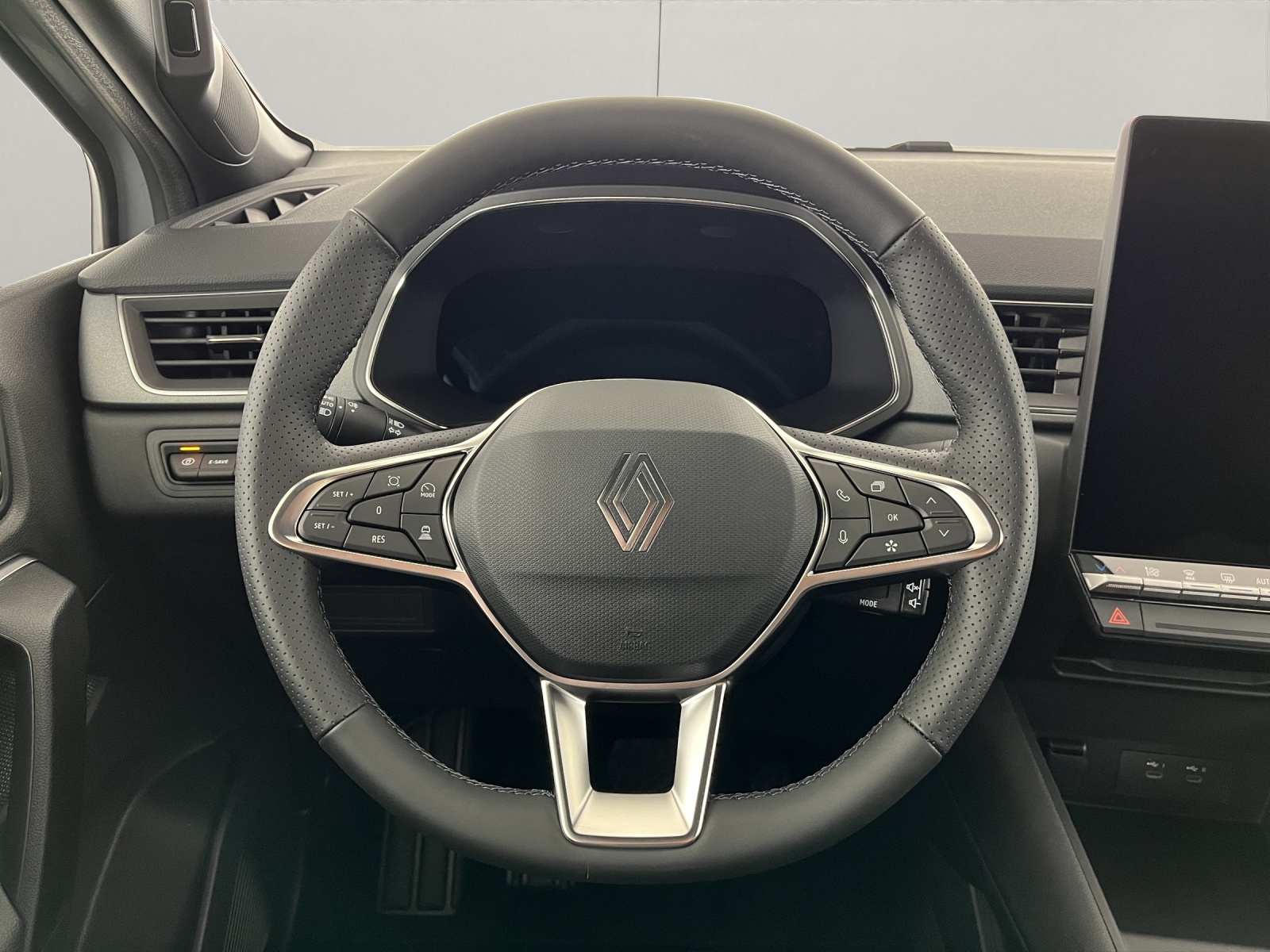 RENAULT Captur 1.8 E-Tech techno-image-9