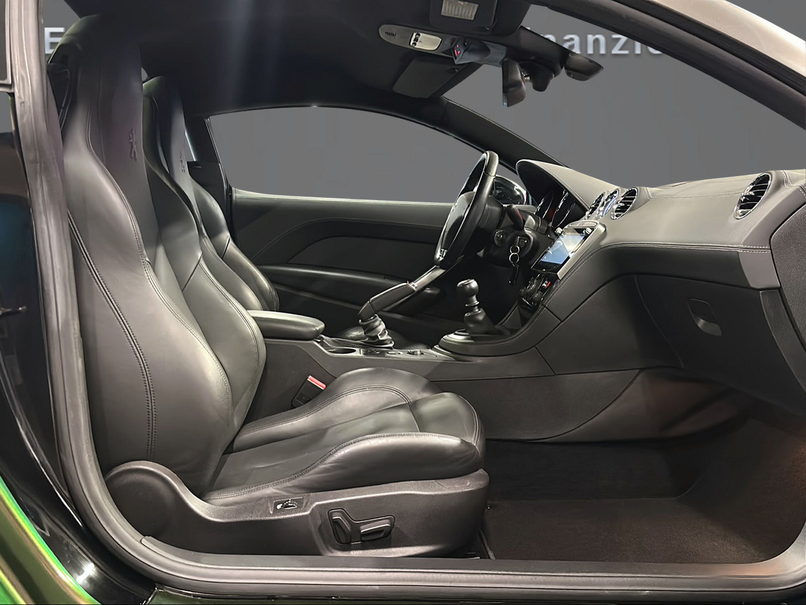 PEUGEOT RCZ 1.6 Turbo-image-10