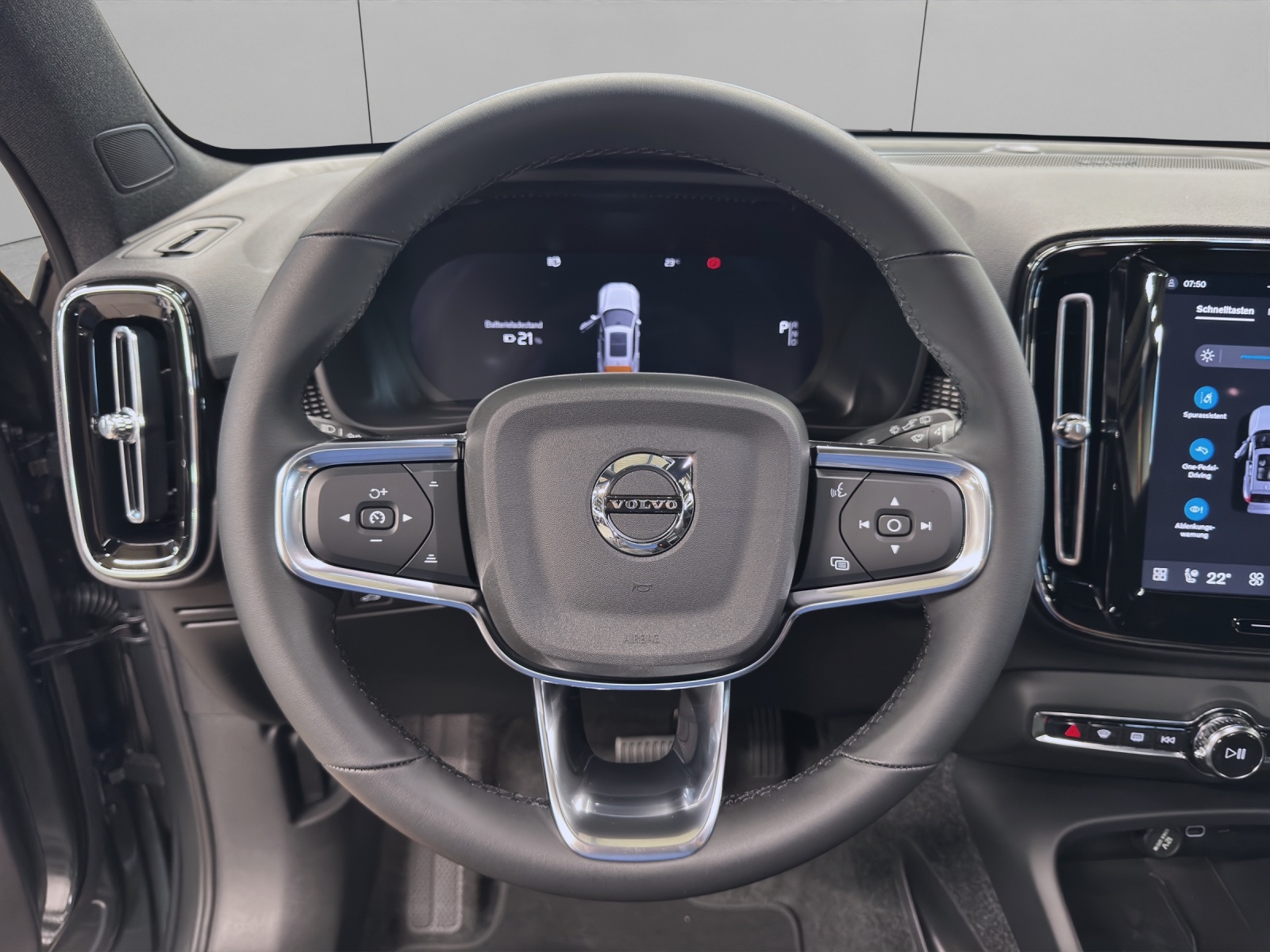 VOLVO EX40 Twin Performance Ultra AWD-image-9