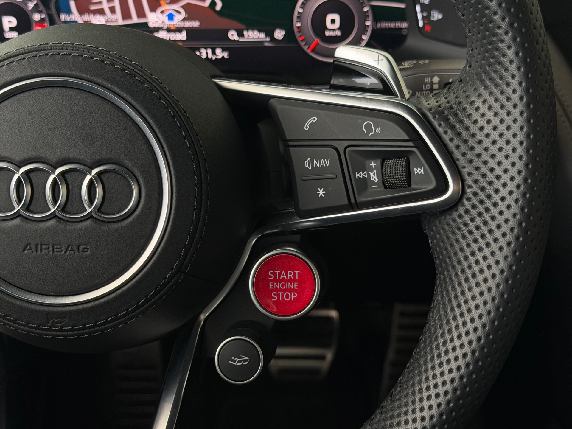 AUDI R8 Coupé performance S-Tronic **PPF Folie**-image-16