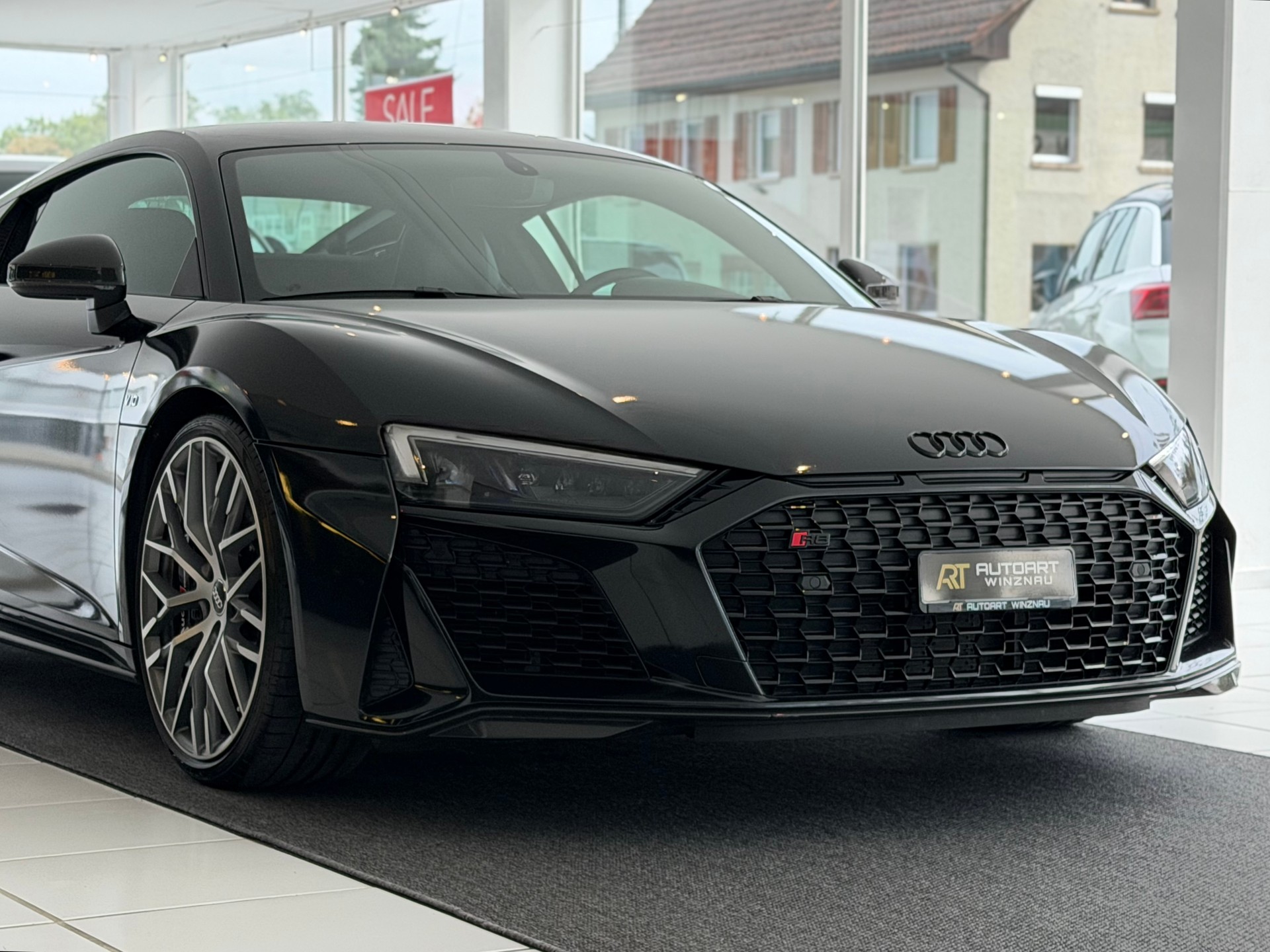AUDI R8 Coupé performance S-Tronic **PPF Folie**-image-3
