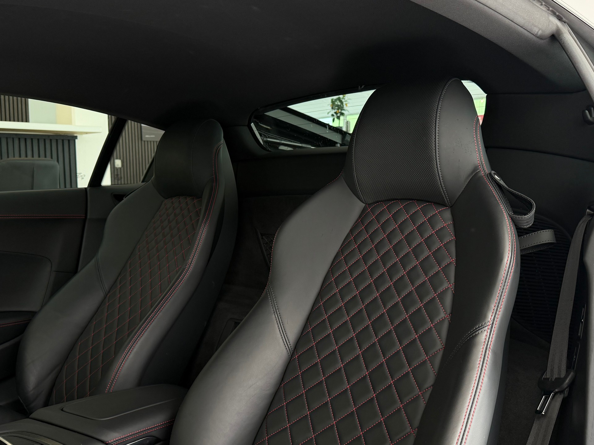 AUDI R8 Coupé performance S-Tronic **PPF Folie**-image-13