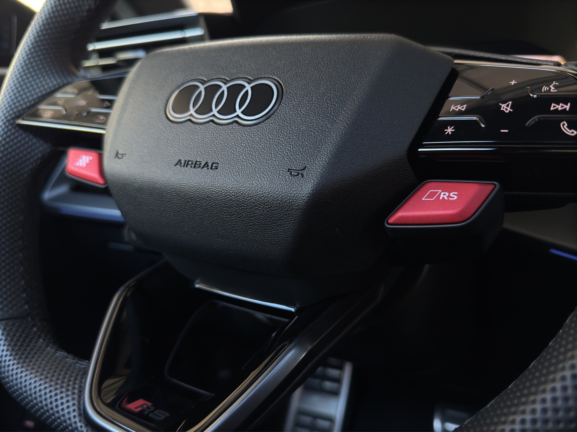 AUDI RS3 Sportback 2.5 TSI quattro S-tronic "Pano-Head Up-Matrix-RS Abgasanlage"-image-15