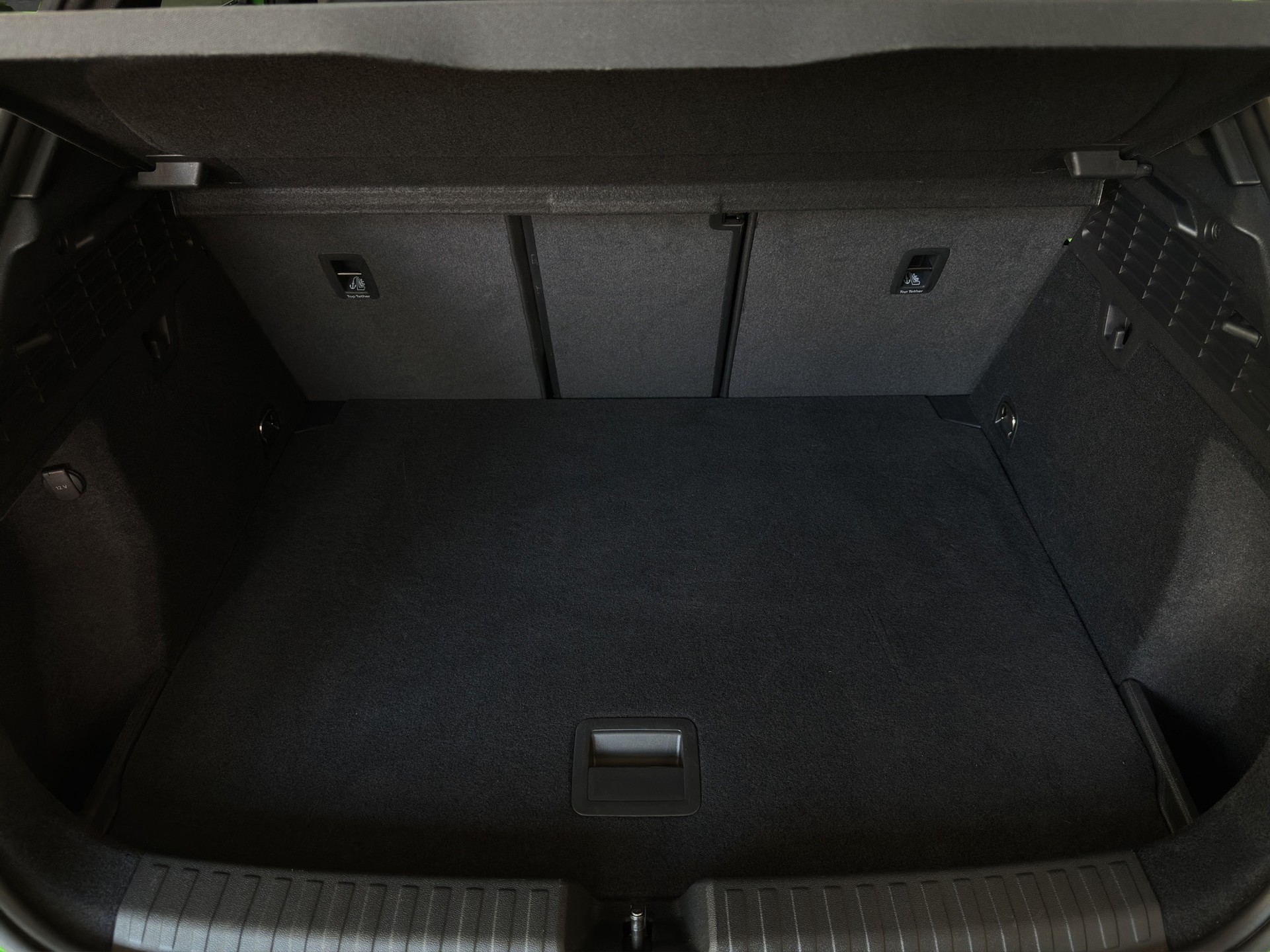 AUDI RS3 Sportback 2.5 TSI quattro S-tronic "Pano-Head Up-Matrix-RS Abgasanlage"-image-23