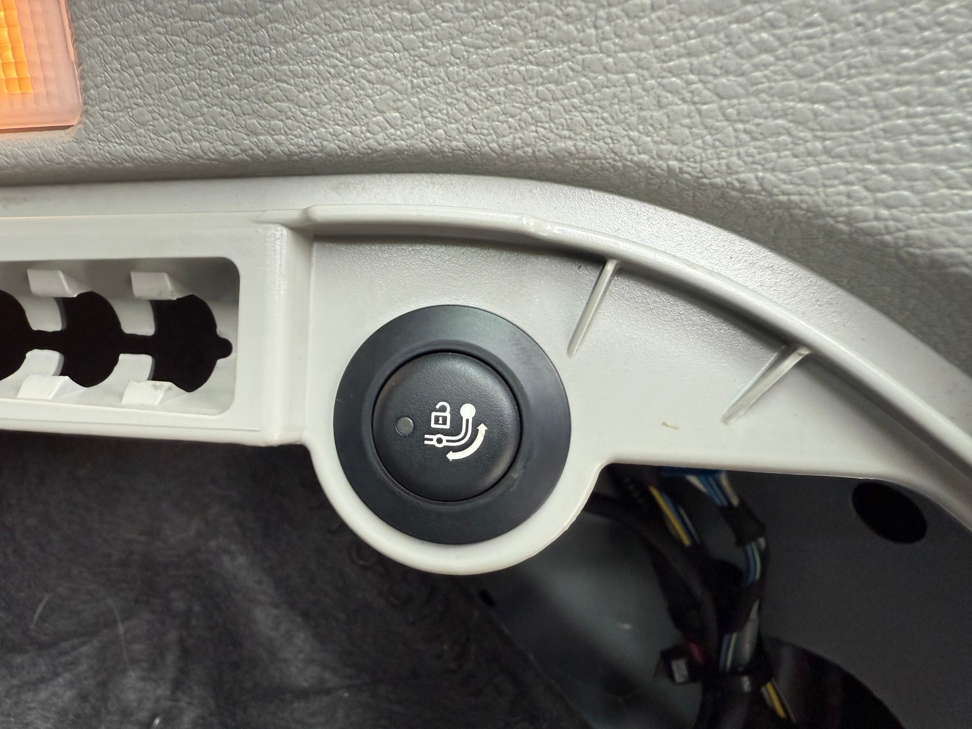 BMW X3 xDrive 35i Steptronic-image-15