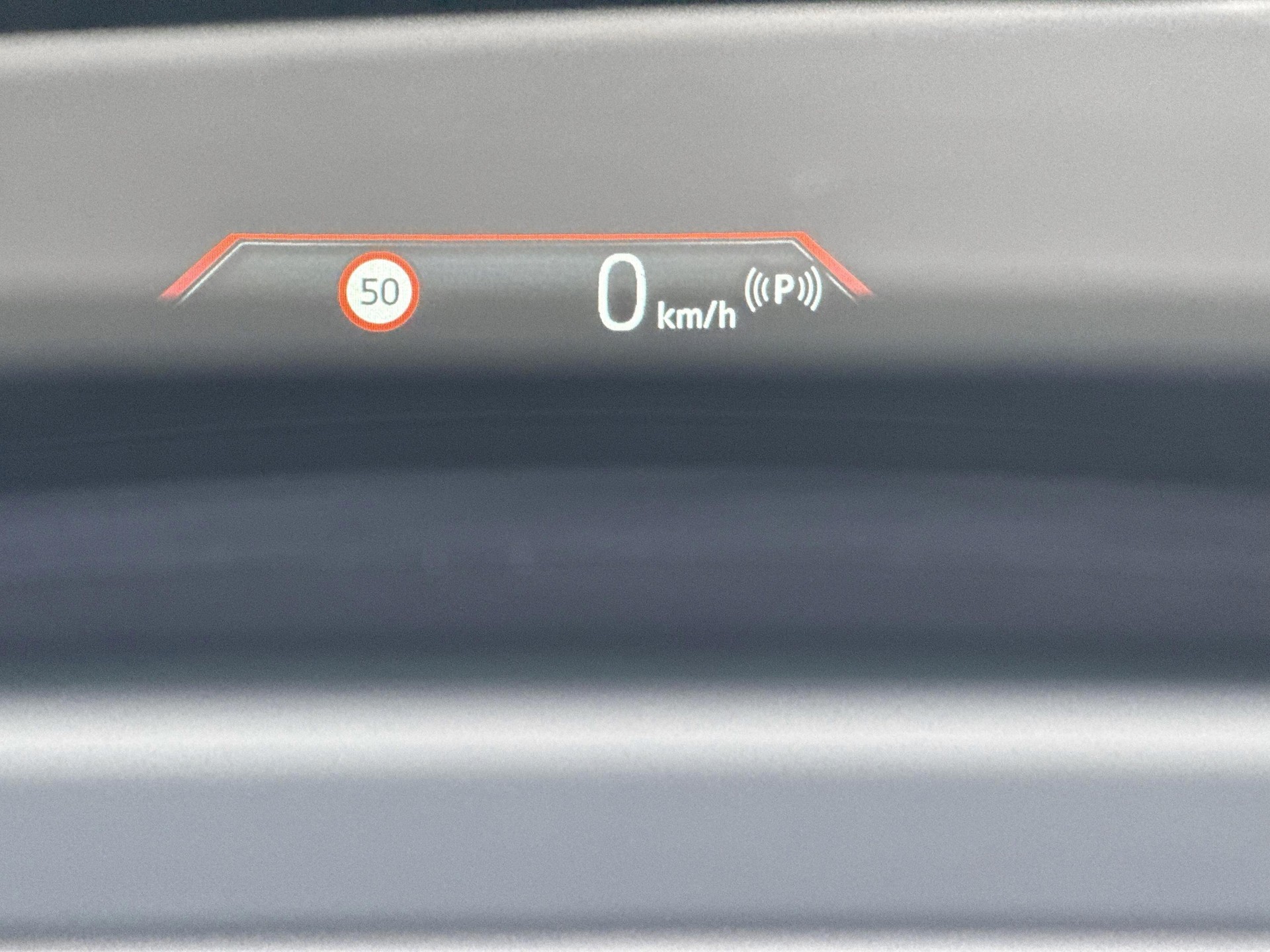 BMW 218d Active Tourer-image-15