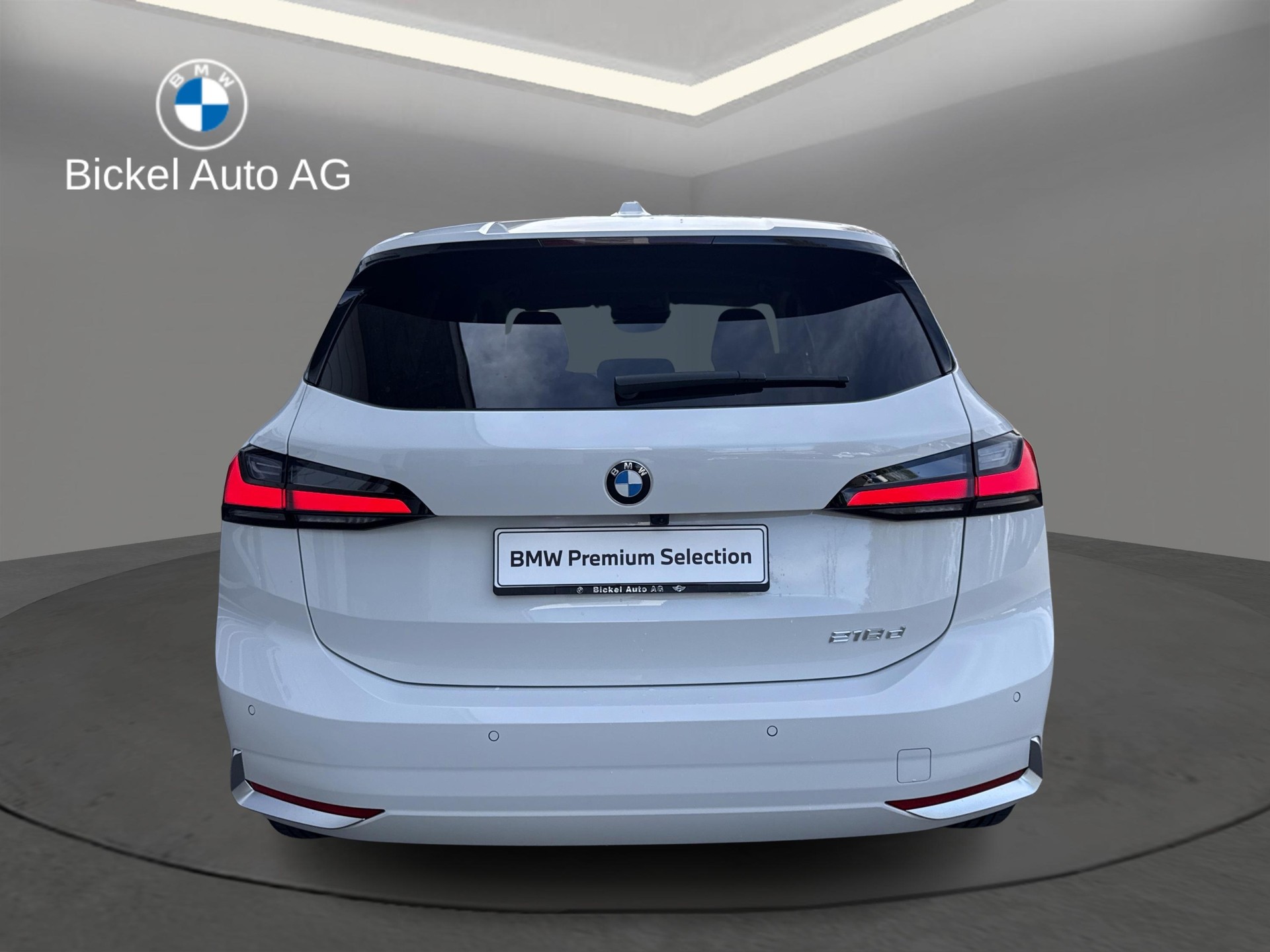 BMW 218d Active Tourer-image-4