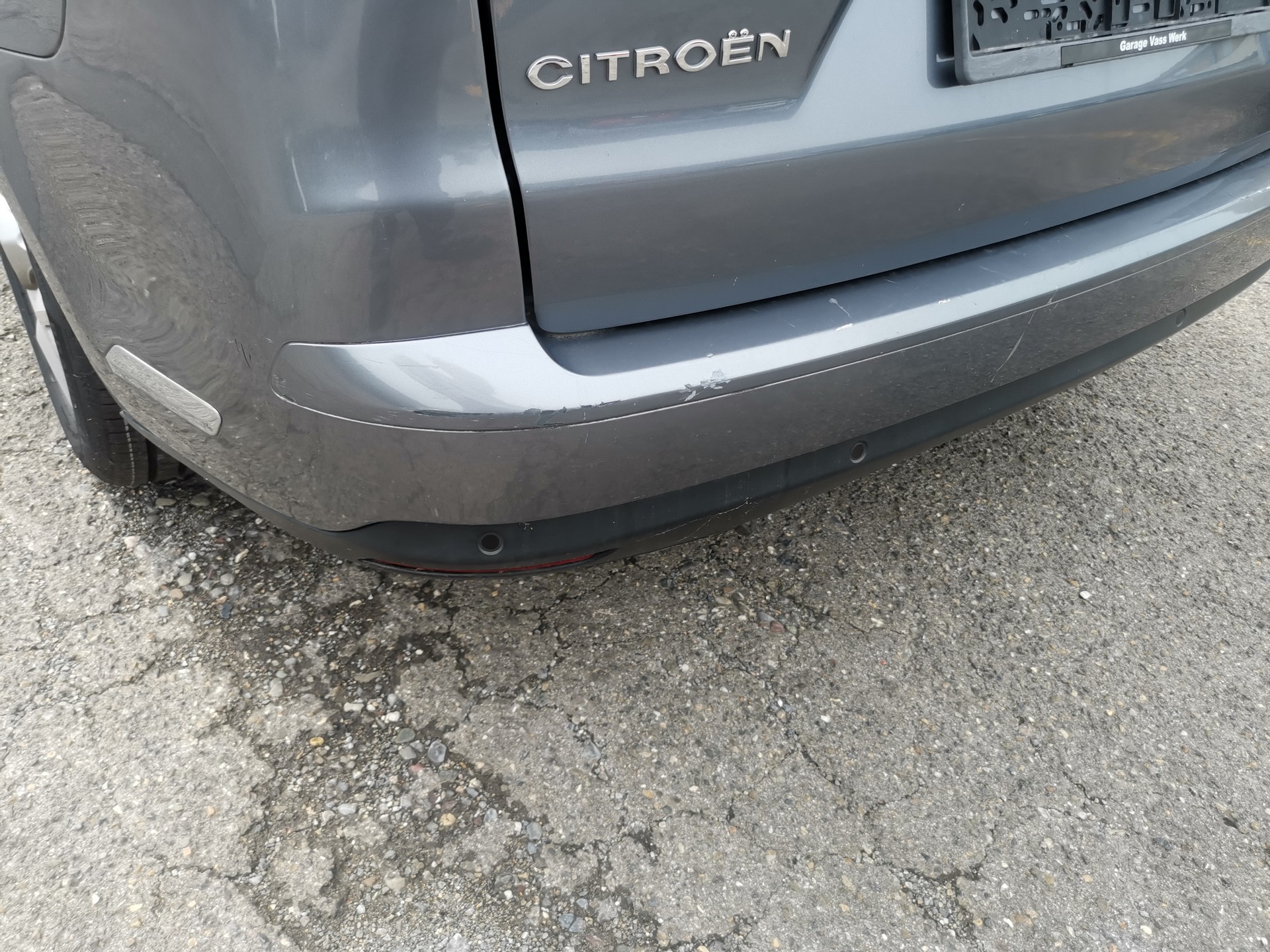 CITROEN C5 Tourer 2.0 HDi Dynamique Automatic-image-9