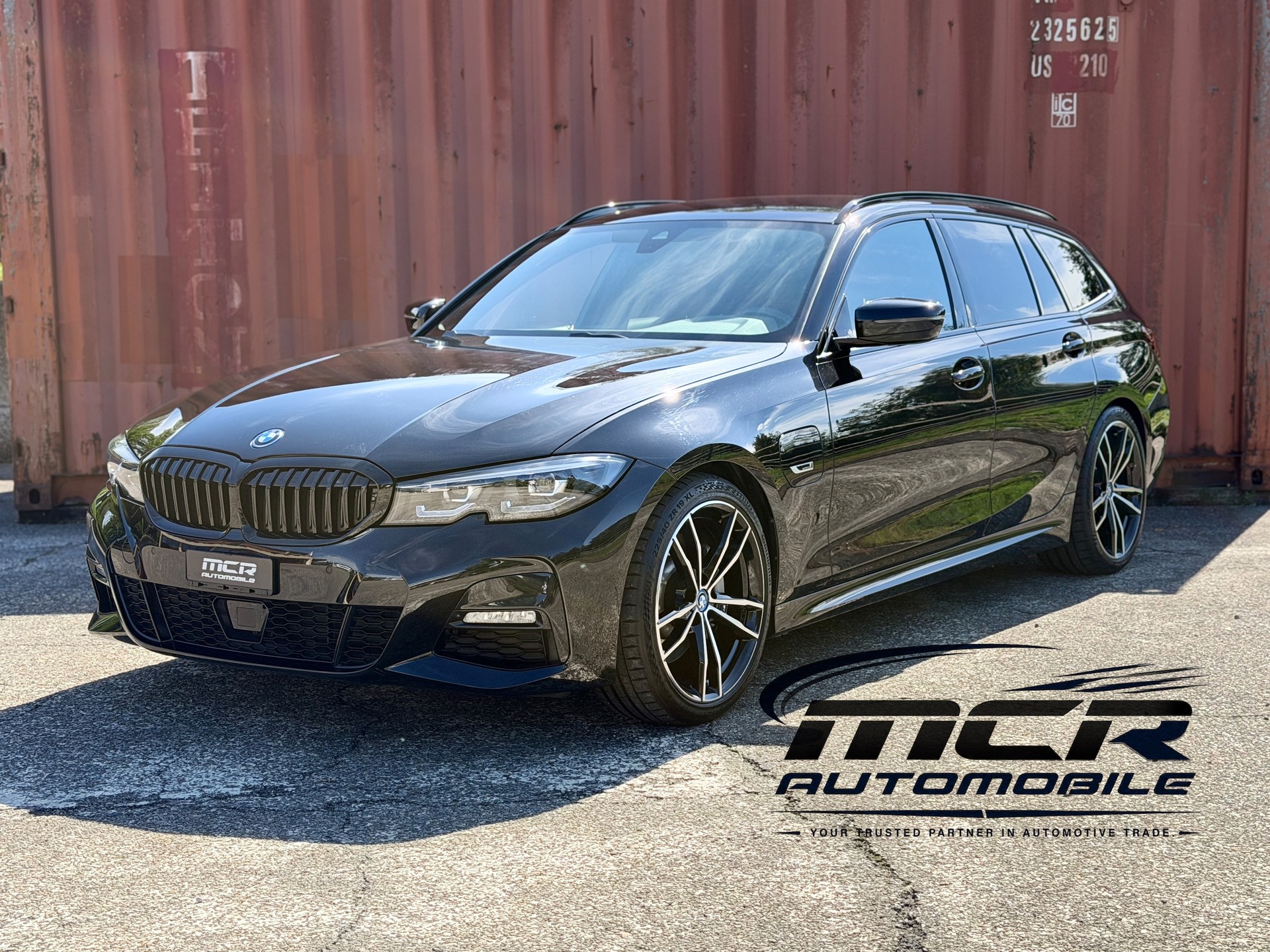 BMW 330e xDrive SAG Touring