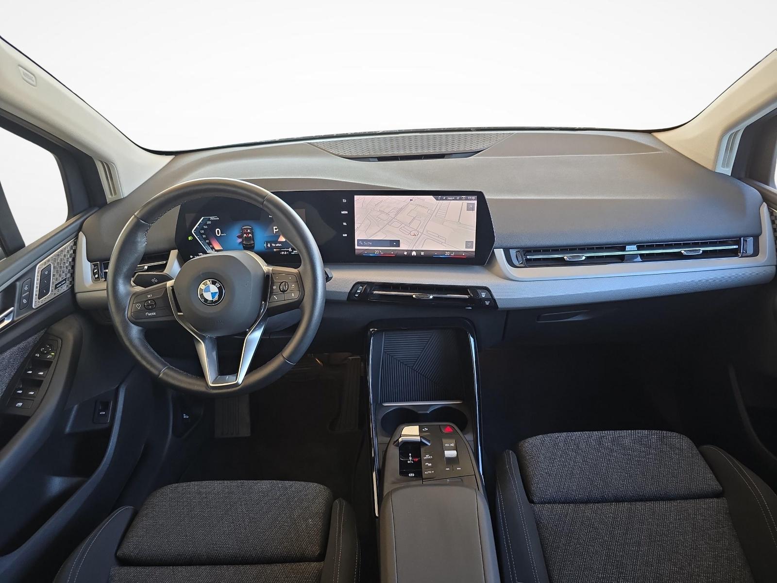 BMW 223i xDrive paddles Active Tourer-image-8