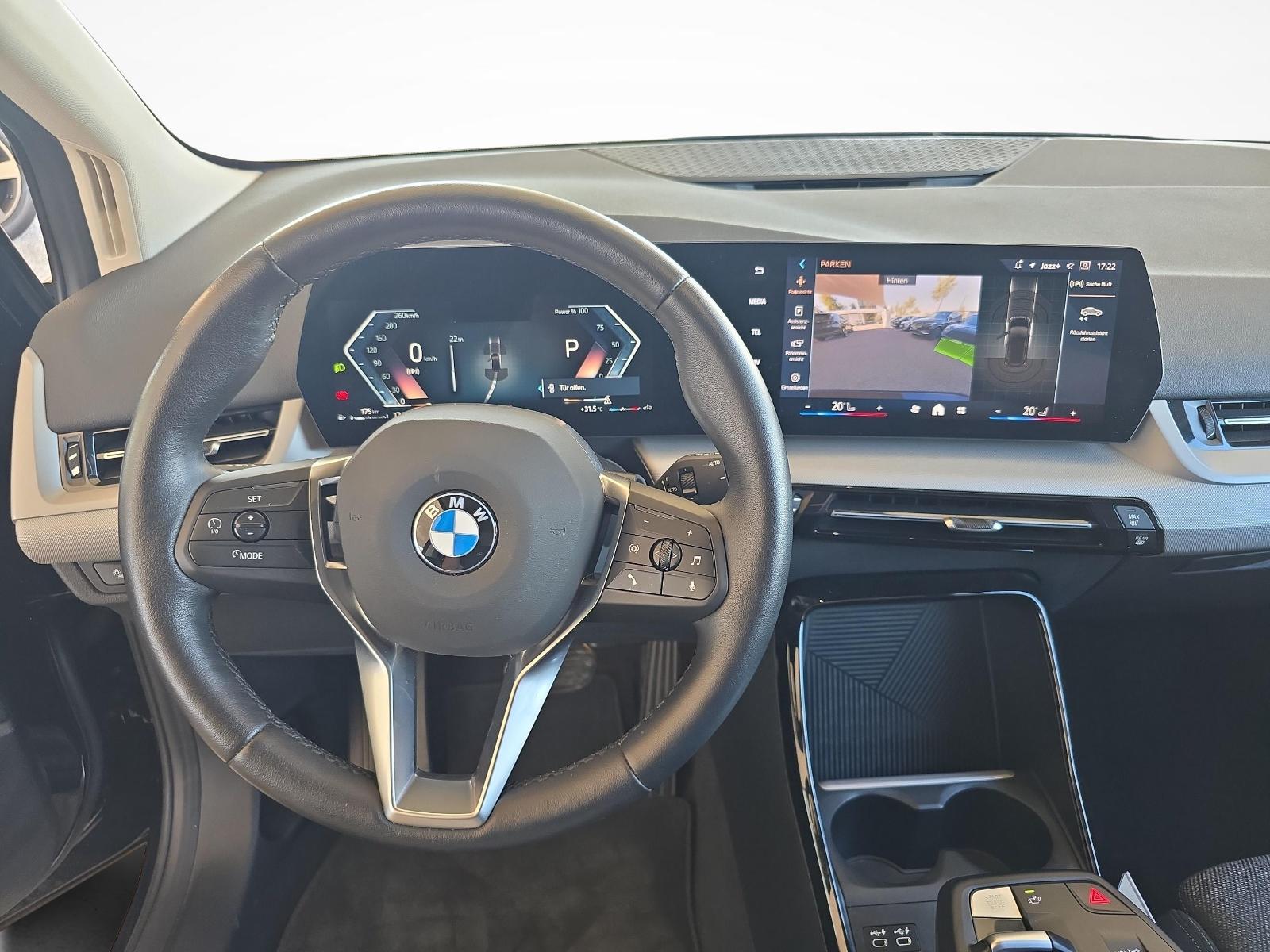 BMW 223i xDrive paddles Active Tourer-image-12