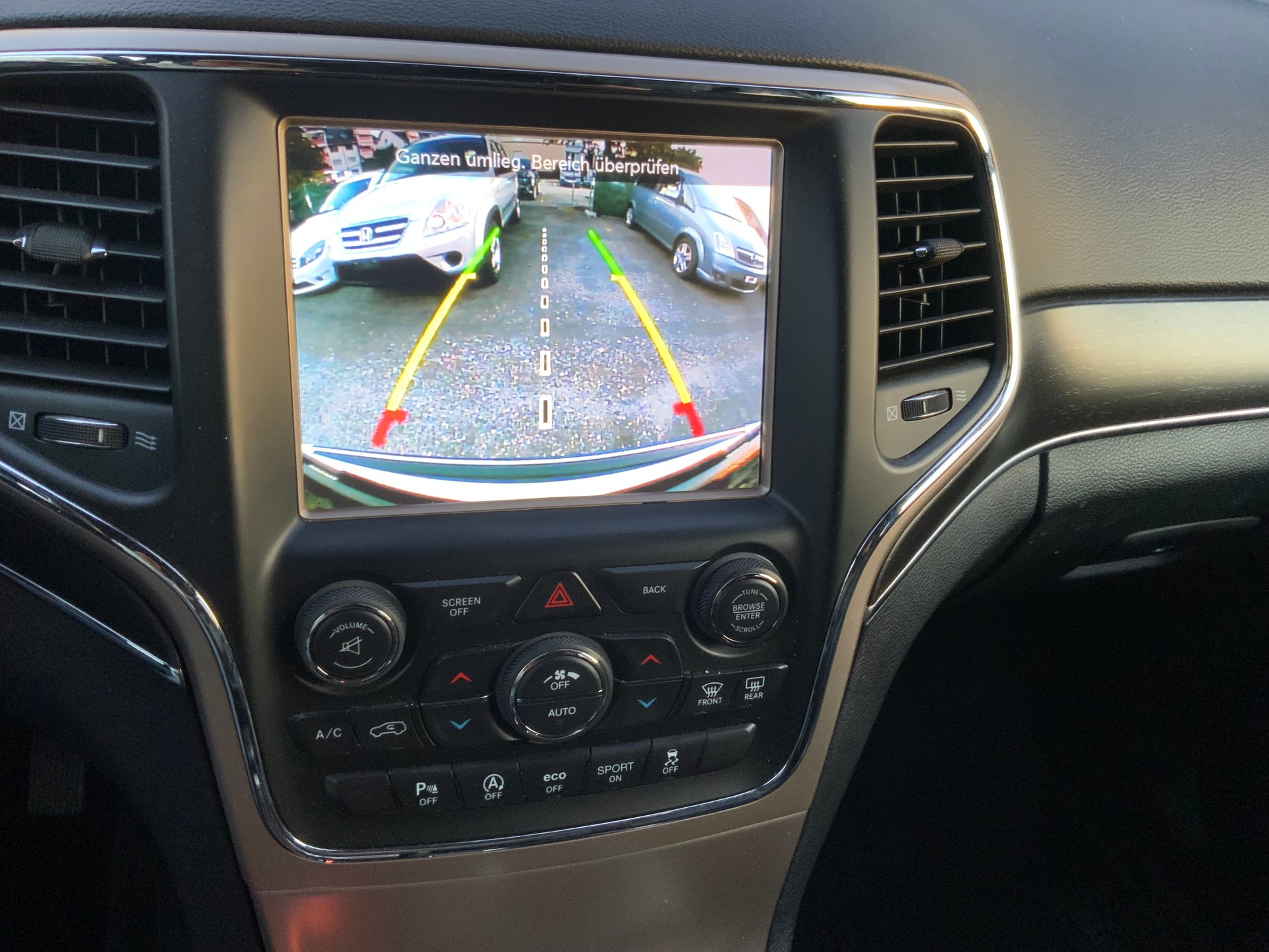 JEEP Grand Cherokee 3.0 CRD Limited Automatic-image-10