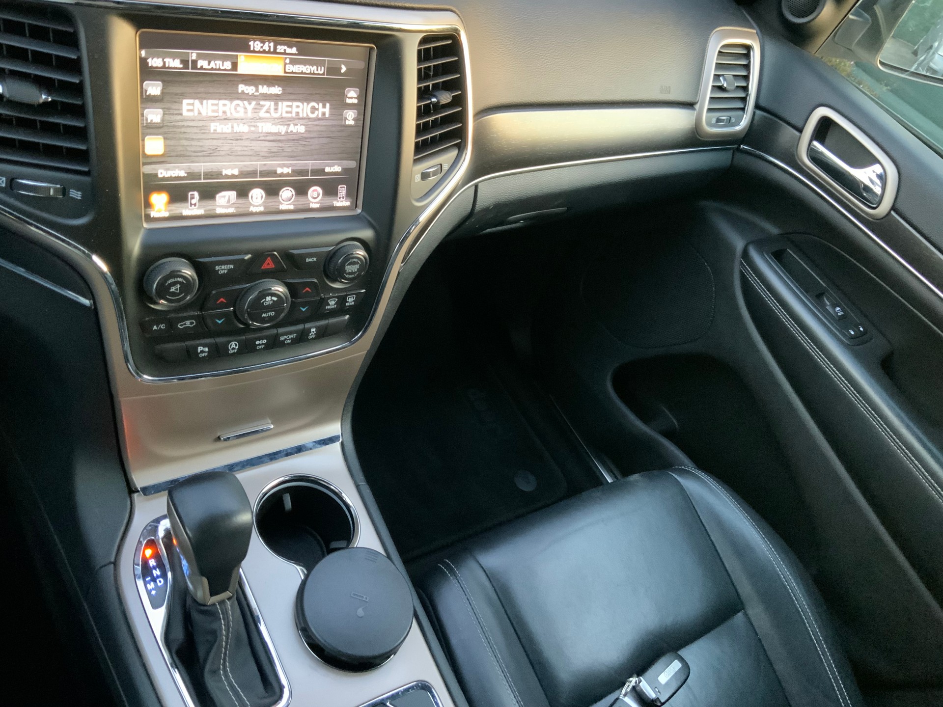 JEEP Grand Cherokee 3.0 CRD Limited Automatic-image-11