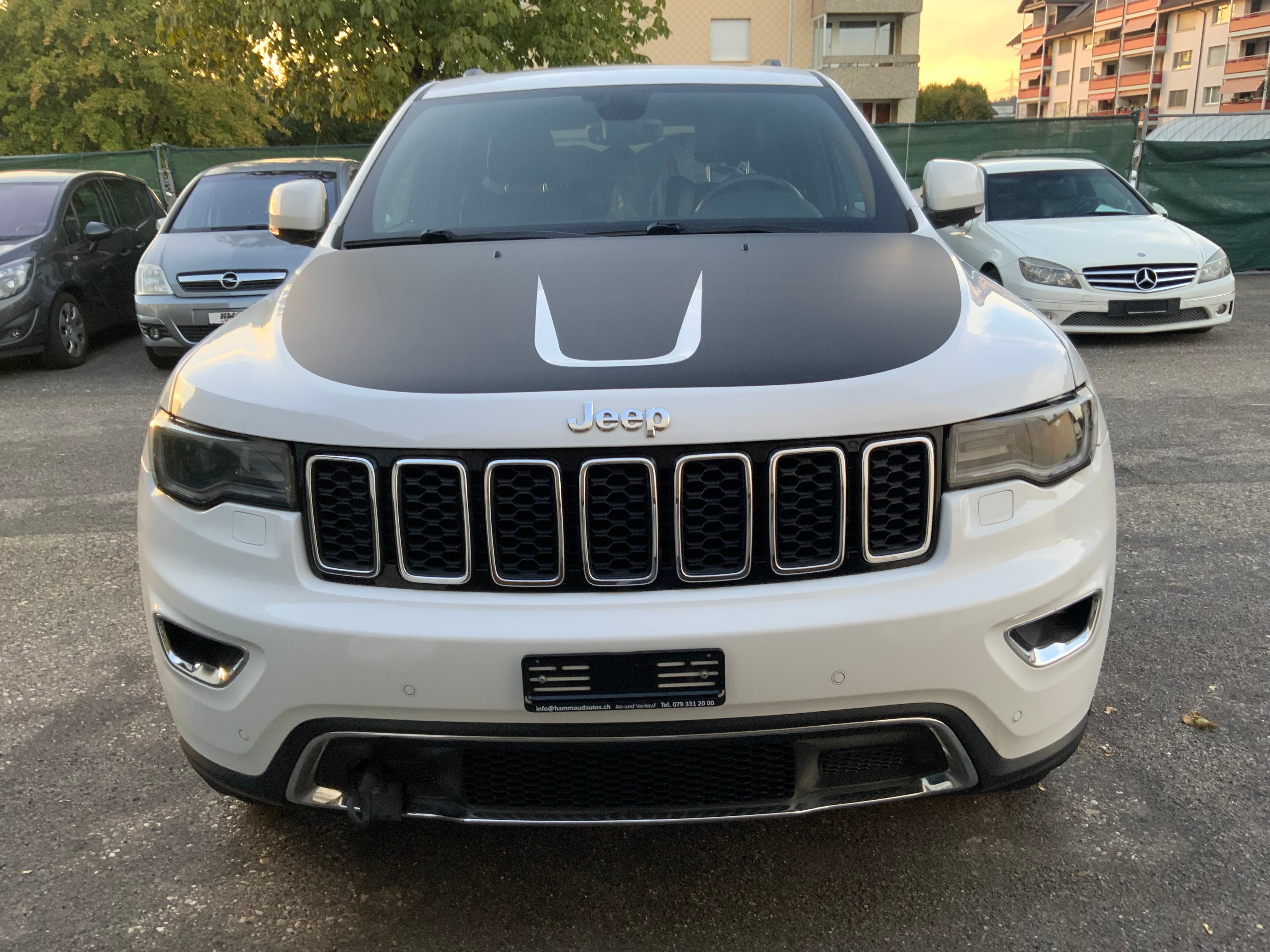 JEEP Grand Cherokee 3.0 CRD Limited Automatic — slika 1