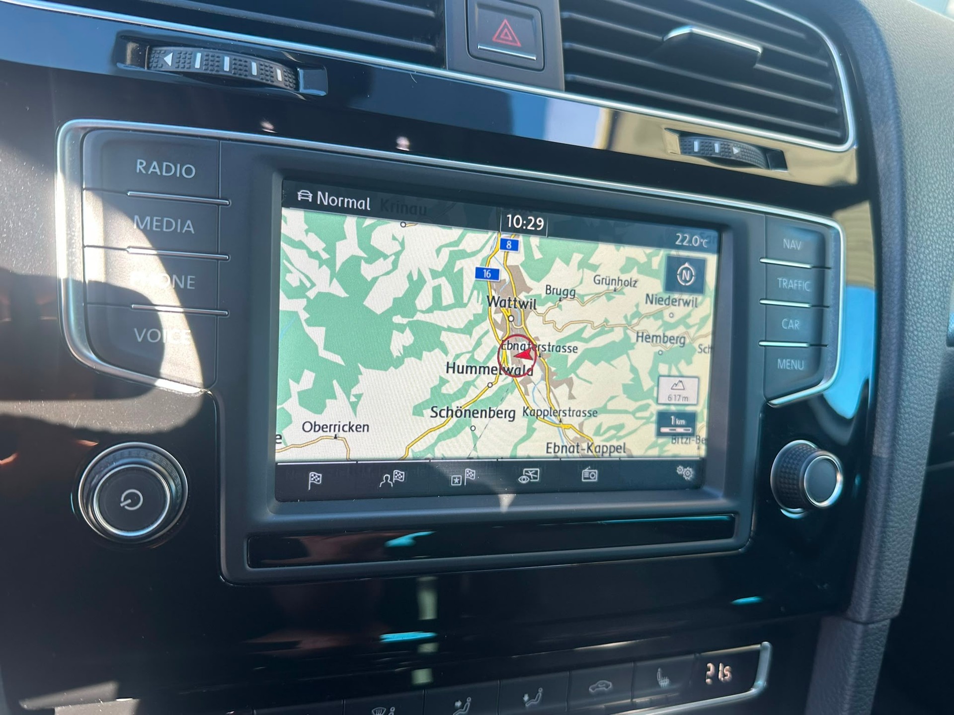 VW Golf 2.0 TDI Allstar R-Line 4Motion-image-7