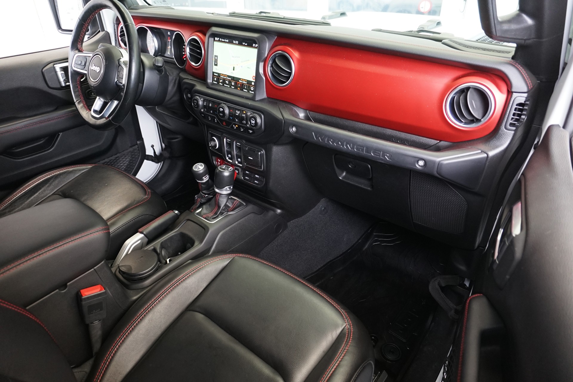 JEEP Wrangler 2.0 Rubicon-image-16