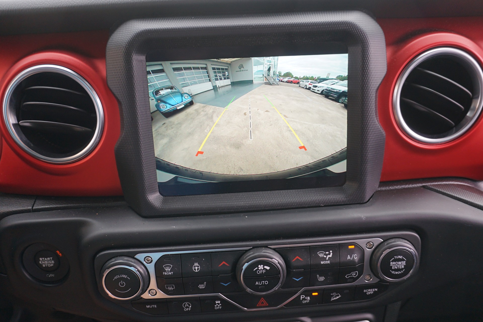 JEEP Wrangler 2.0 Rubicon-image-19
