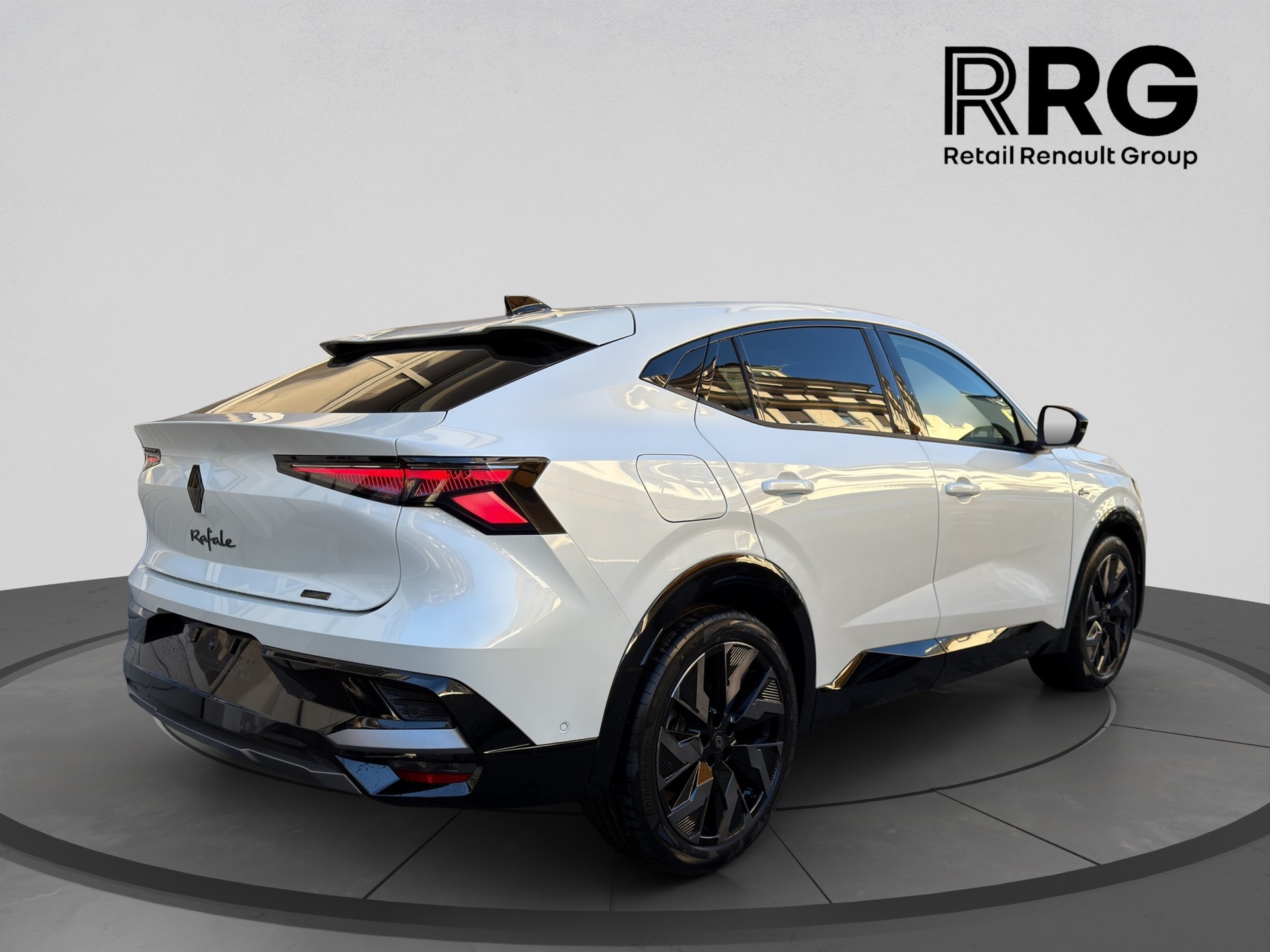RENAULT Rafale 1.2 E-Tech Hybrid 200 Esprit Alpine-image-1