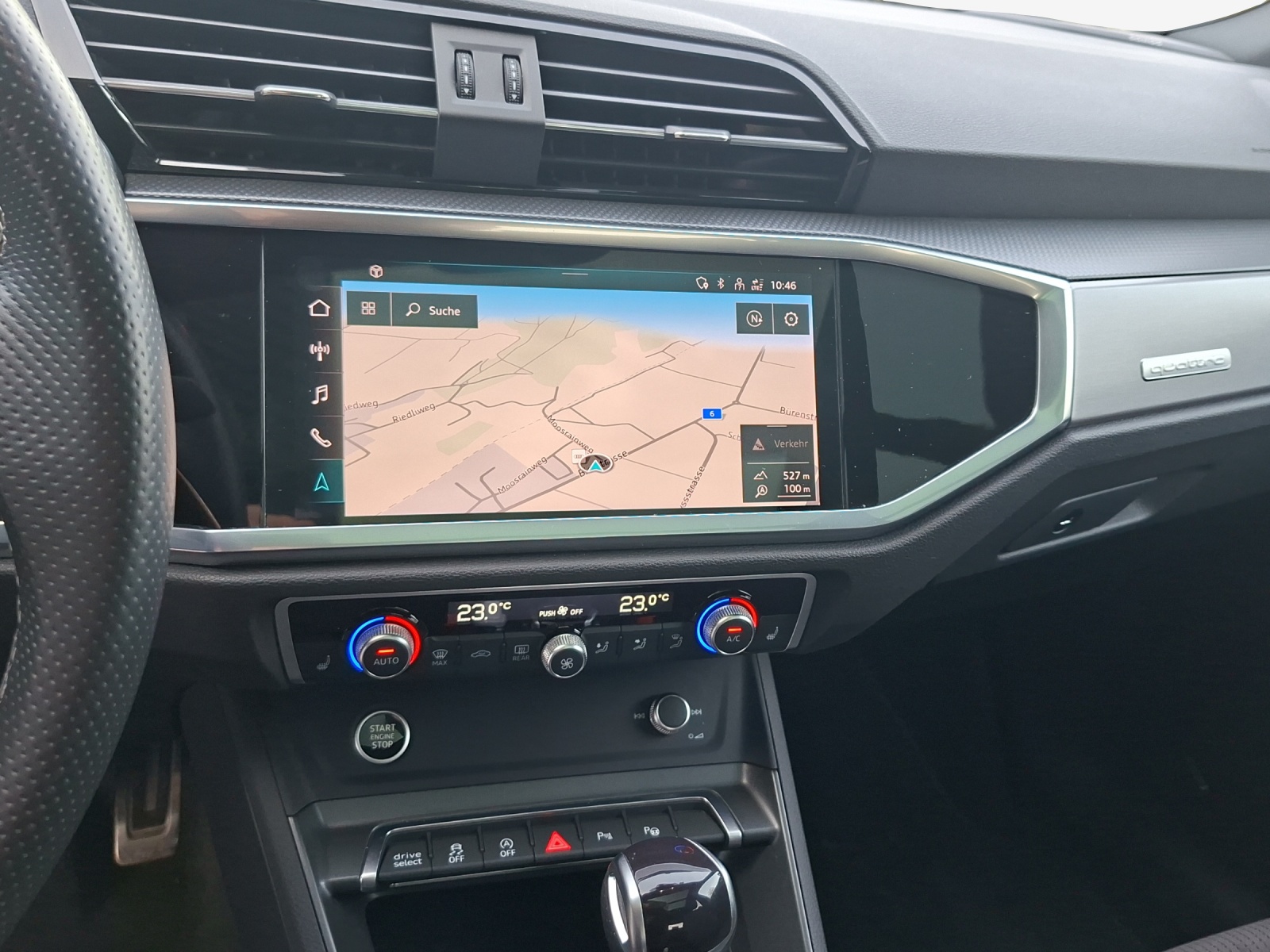 AUDI Q3 40 TFSI S line quattro S-tronic-image-10