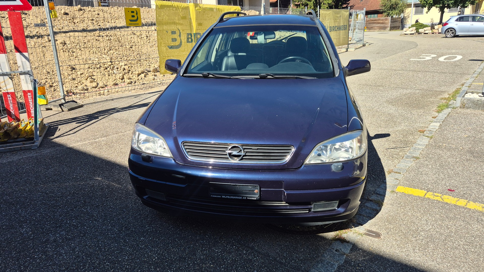 OPEL Astra Caravan 2.2i 16V Edition 2000 Navi-image-0