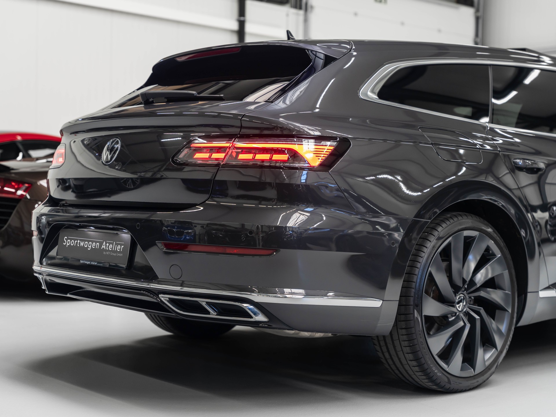 VW Arteon 2.0 TSI BMT R-Line DSG-image-15