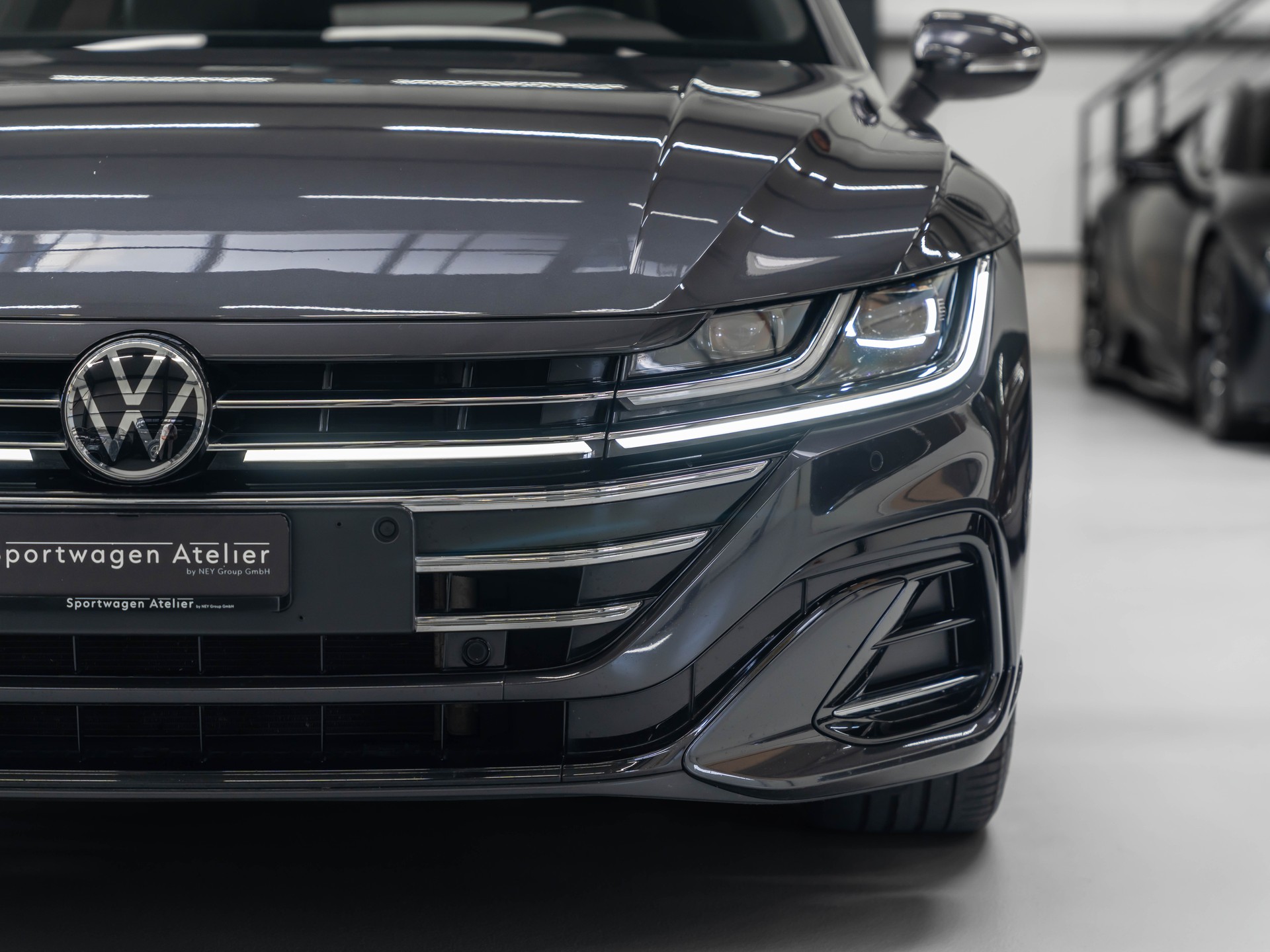 VW Arteon 2.0 TSI BMT R-Line DSG-image-13