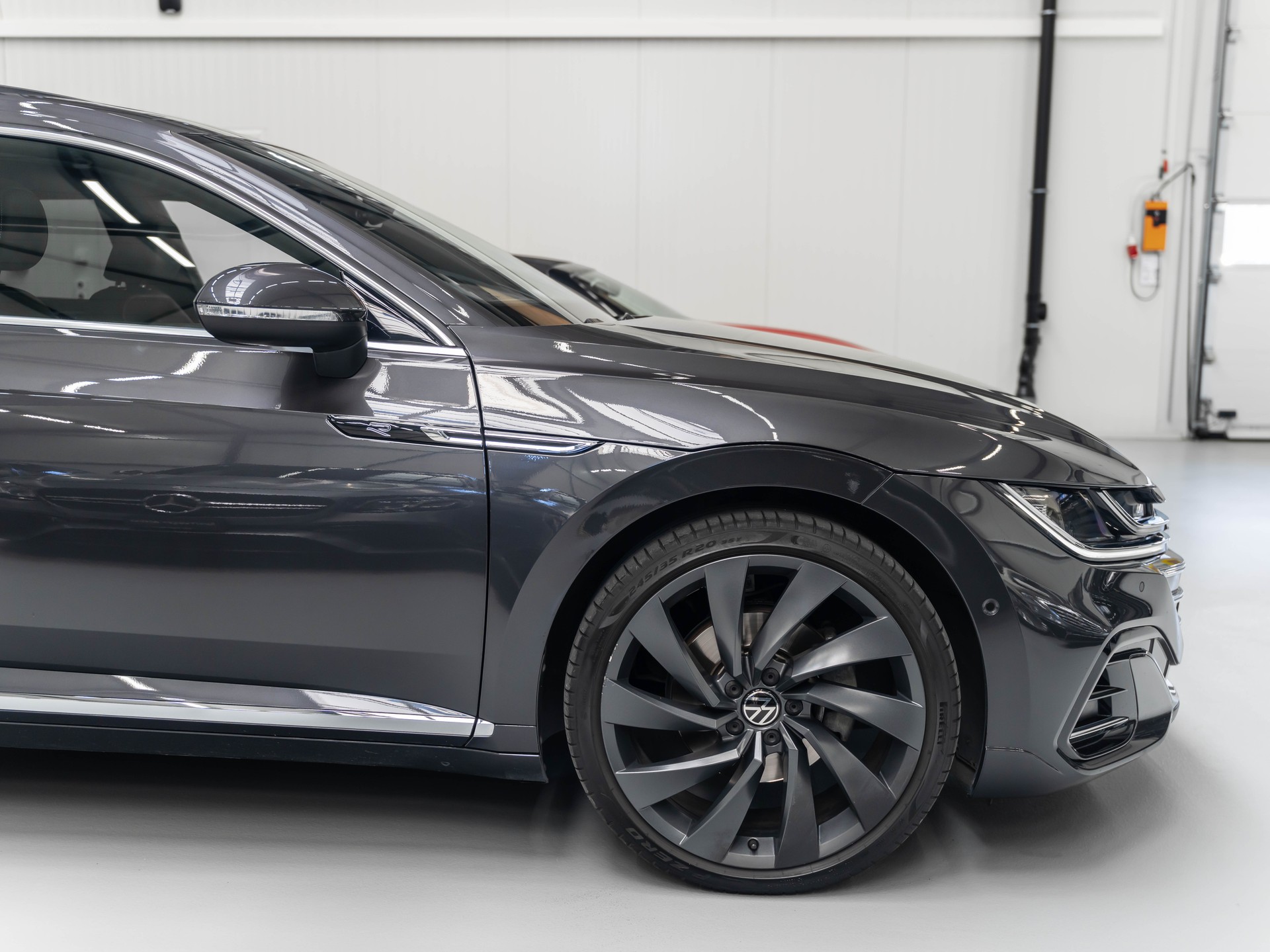 VW Arteon 2.0 TSI BMT R-Line DSG-image-16