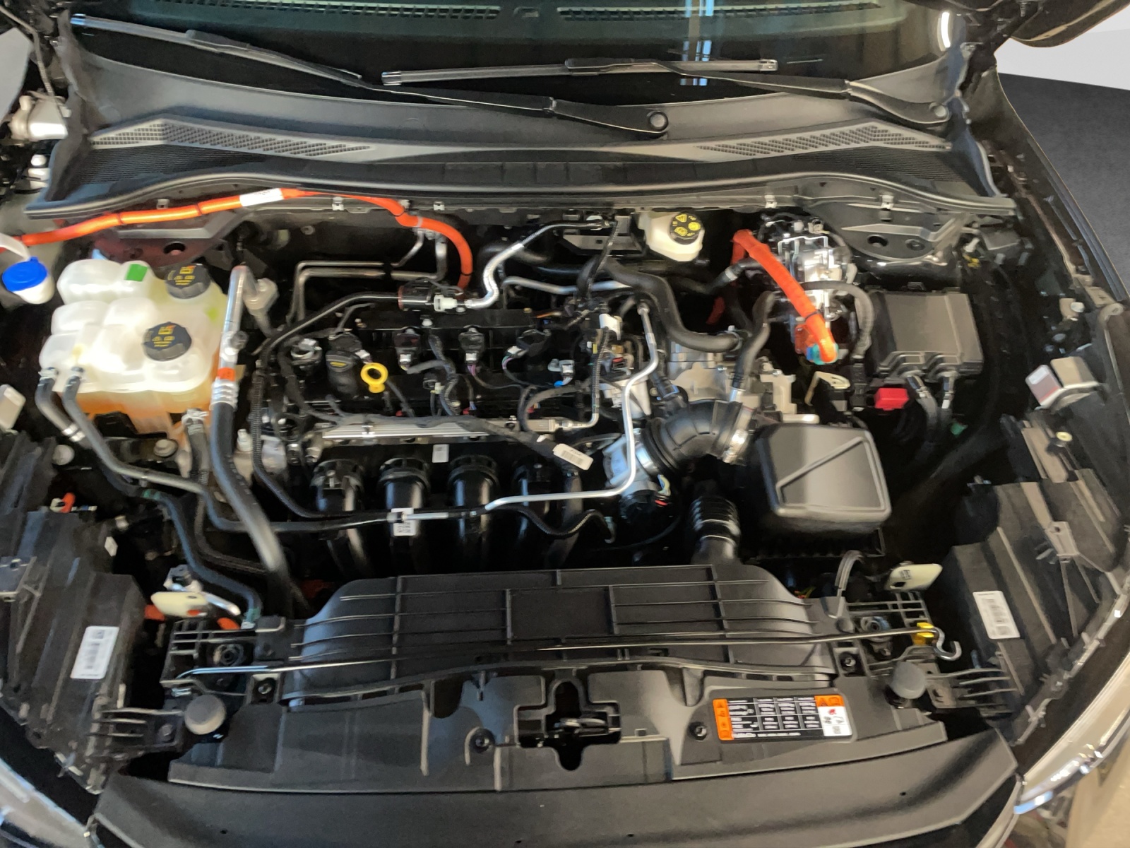 FORD Kuga 2.5 Hybrid ST-Line X 4x4-image-16