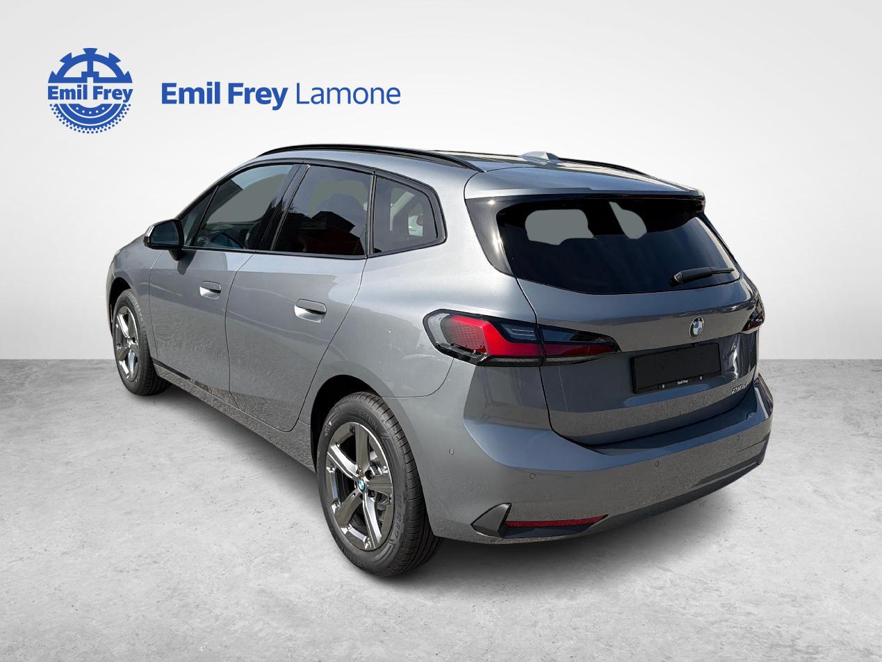 BMW 218d Active Tourer-image-2